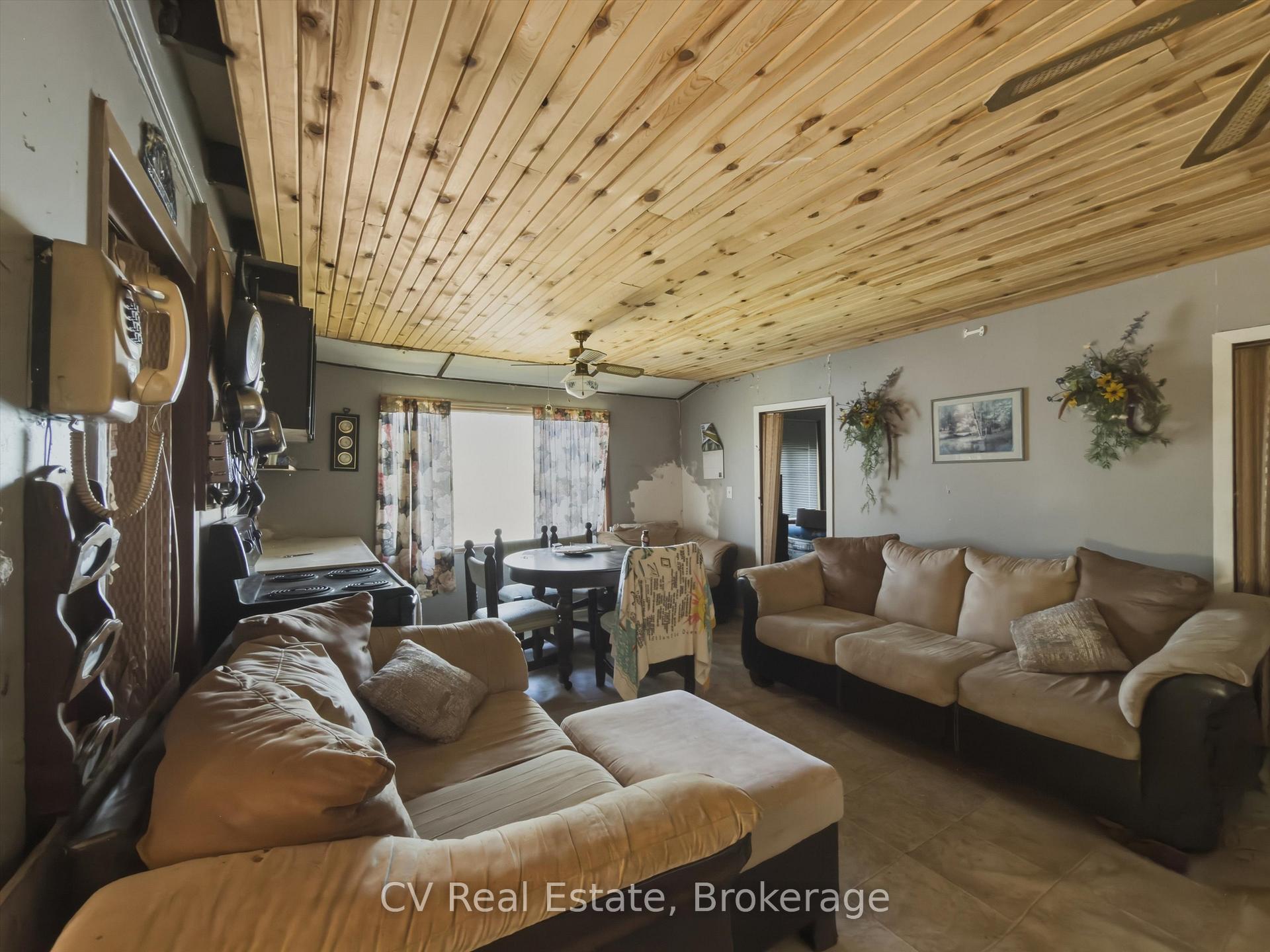 Photo 18 of 109 Black Bear Road, Magnetawan — HOMEH