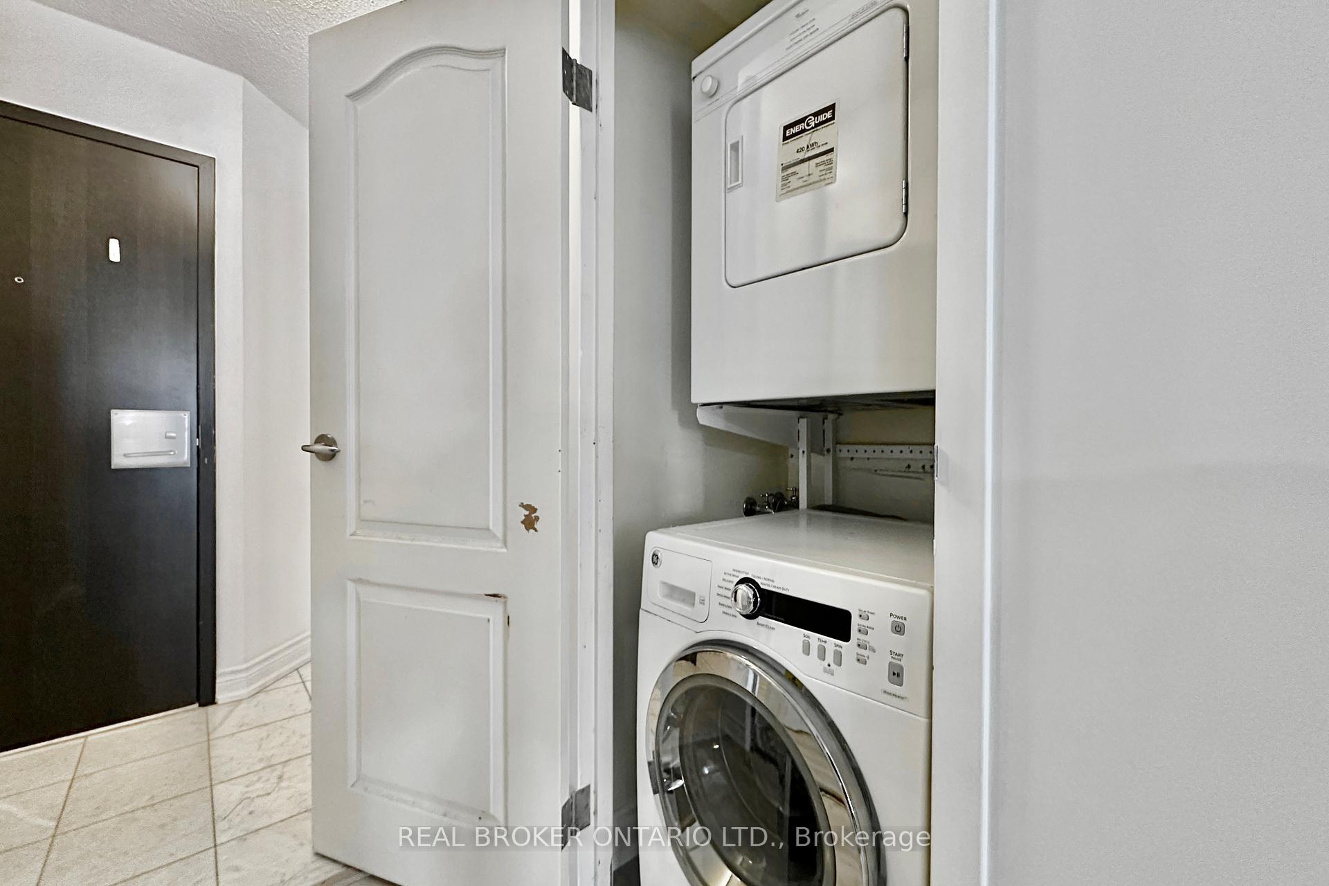 Photo 21 of Unit 518, 25 The Esplanade, Toronto, Waterfront Communities — HOMEH