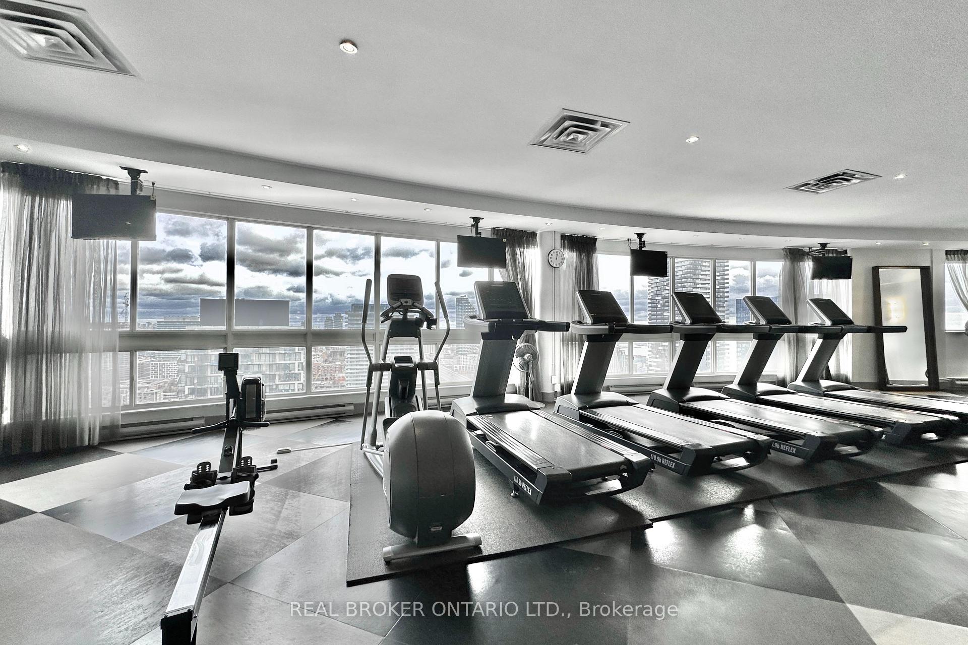 Photo 25 of Unit 518, 25 The Esplanade, Toronto, Waterfront Communities — HOMEH