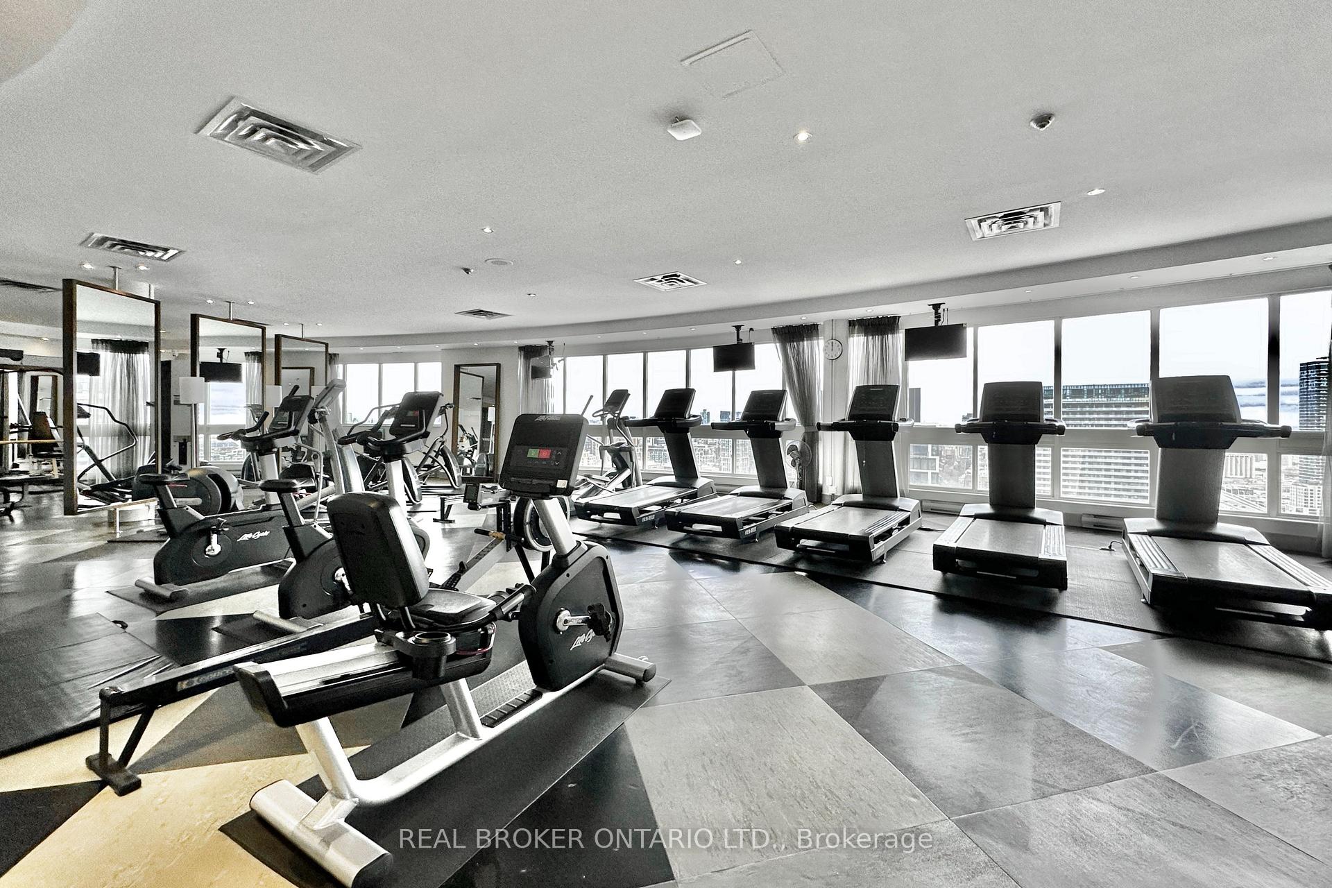 Photo 26 of Unit 518, 25 The Esplanade, Toronto, Waterfront Communities — HOMEH