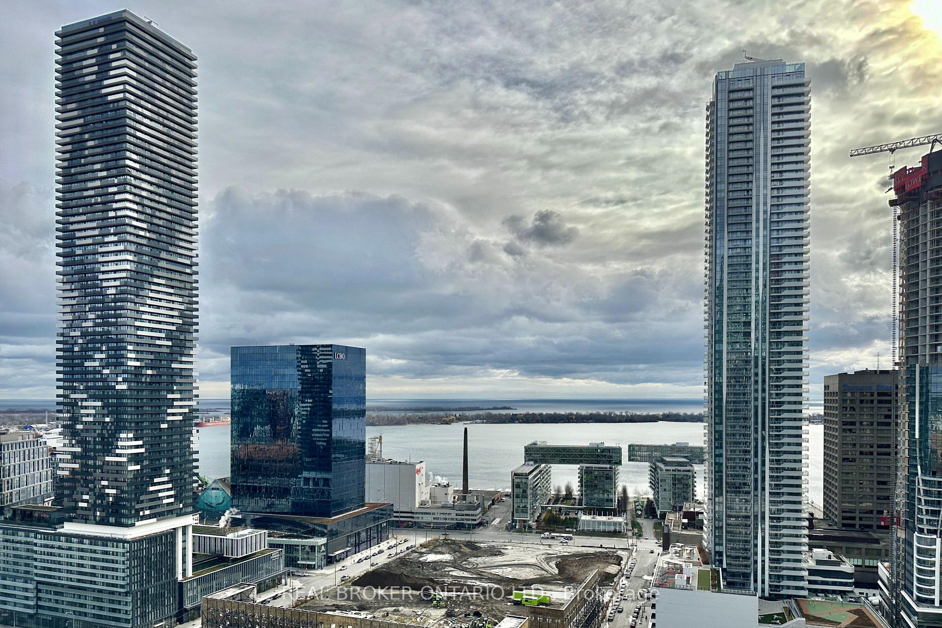 Photo 31 of Unit 518, 25 The Esplanade, Toronto, Waterfront Communities — HOMEH