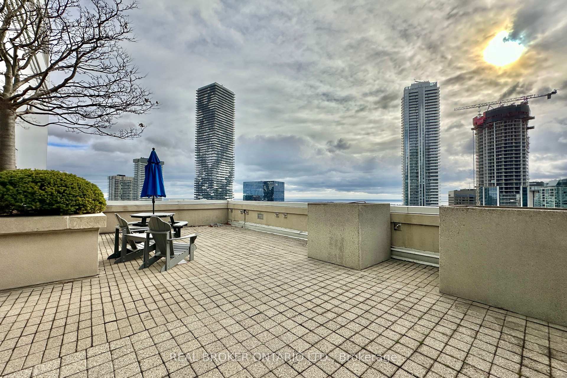 Photo 33 of Unit 518, 25 The Esplanade, Toronto, Waterfront Communities — HOMEH