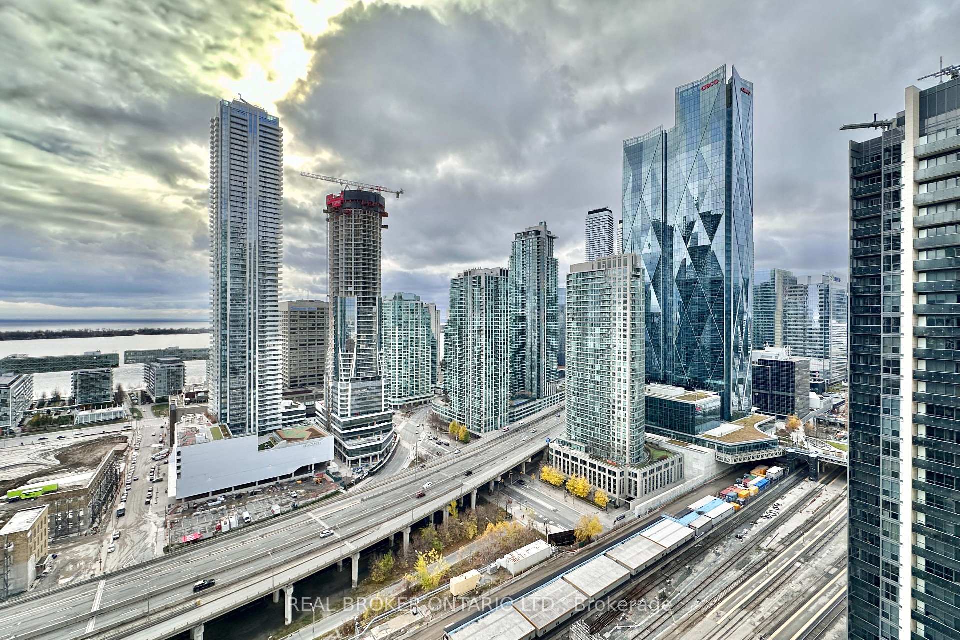 Photo 36 of Unit 518, 25 The Esplanade, Toronto, Waterfront Communities — HOMEH