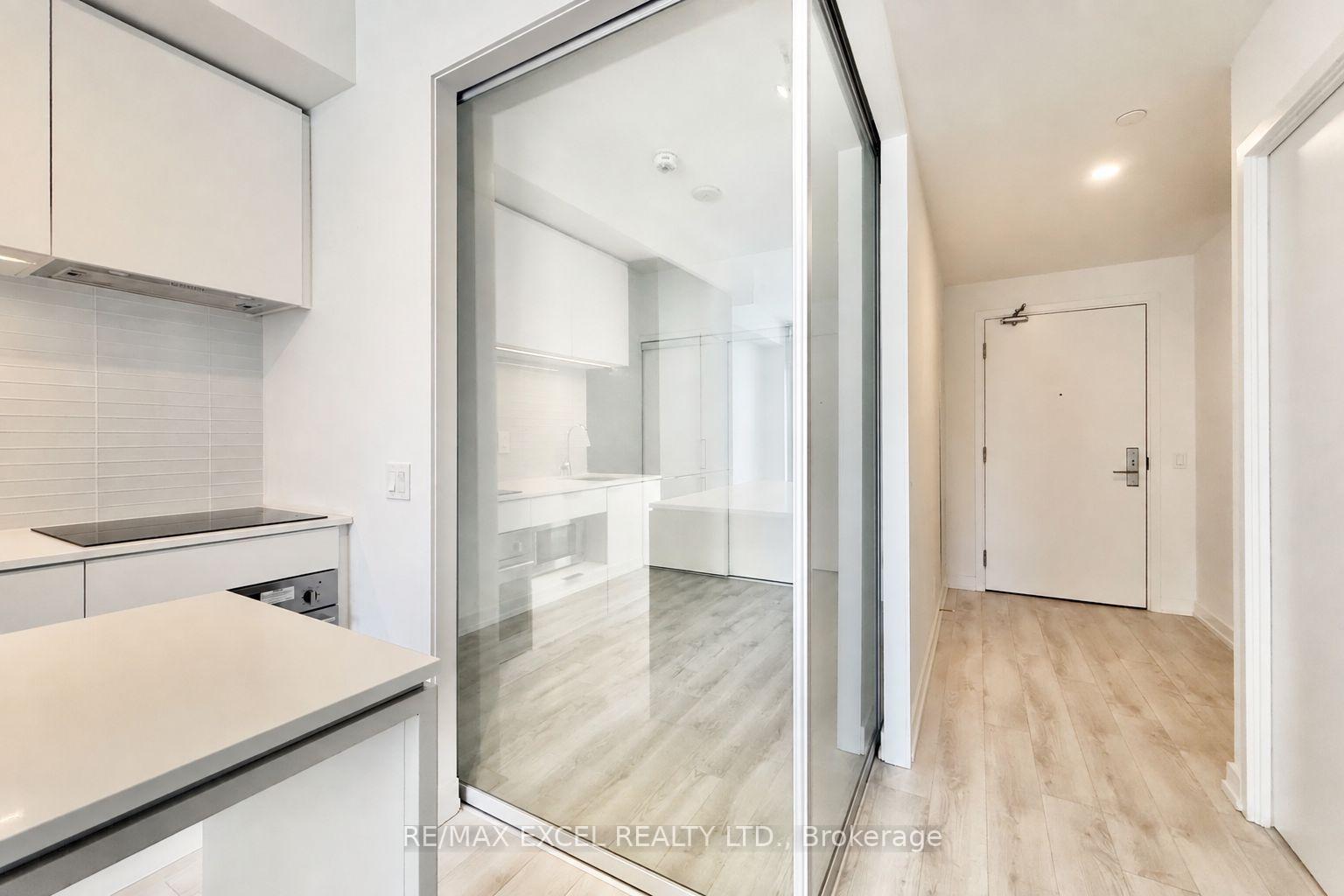 Photo 17 of Unit 1012, 33 Helendale Avenue, Toronto, Yonge-Eglinton — HOMEH