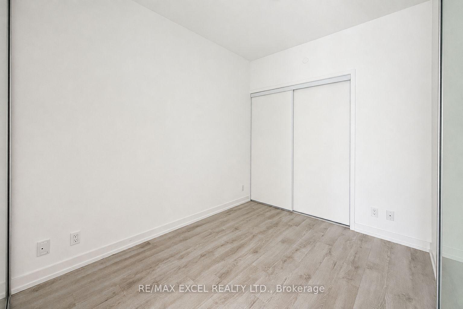 Photo 18 of Unit 1012, 33 Helendale Avenue, Toronto, Yonge-Eglinton — HOMEH
