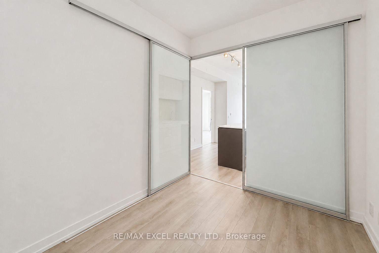 Photo 19 of Unit 1012, 33 Helendale Avenue, Toronto, Yonge-Eglinton — HOMEH