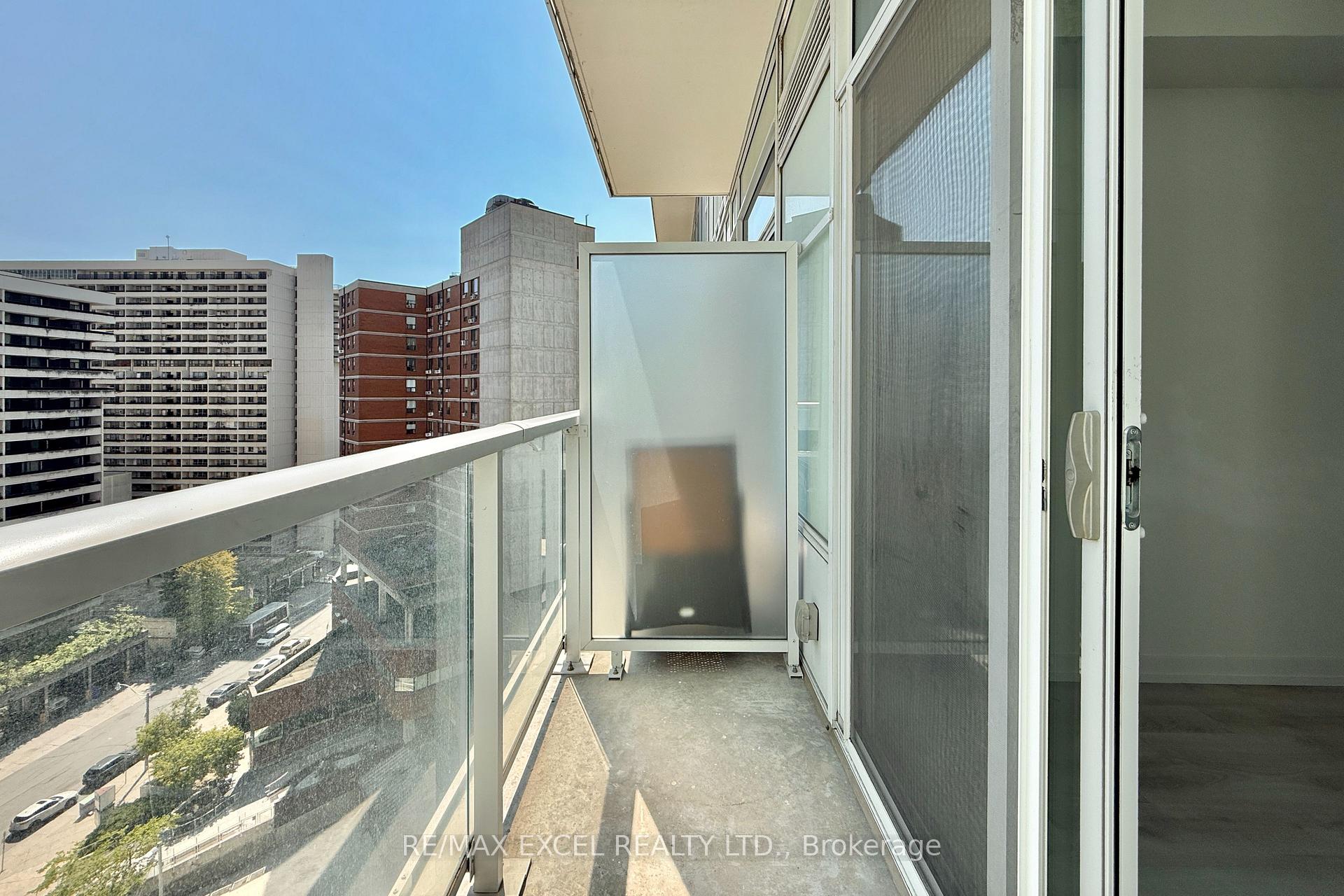 Photo 24 of Unit 1012, 33 Helendale Avenue, Toronto, Yonge-Eglinton — HOMEH