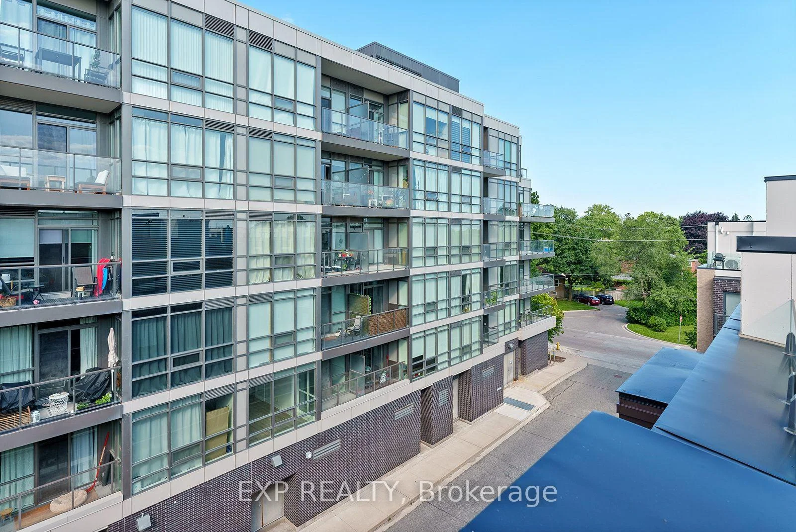 Photo 7 of Unit 64, 28 Fieldway Road, Etobicoke, Islington-City Centre West — HOMEH