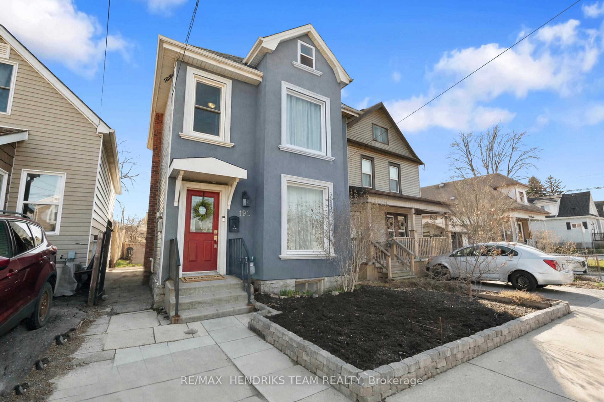 Photo 3 of 192 Wood Street E, Hamilton, North End — HOMEH