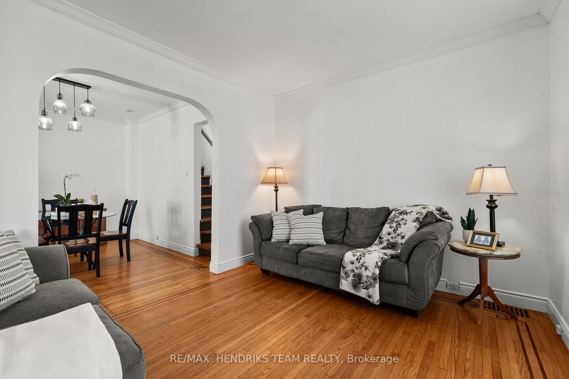 Photo 10 of 192 Wood Street E, Hamilton, North End — HOMEH