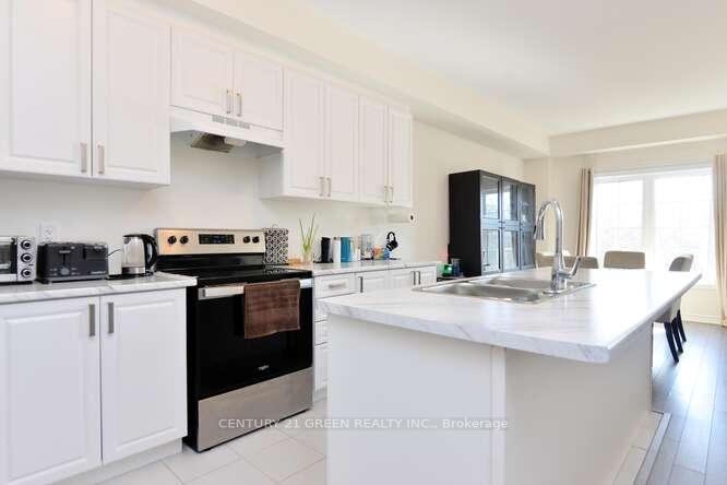 Photo 17 of 150 Winters Way, Shelburne — HOMEH