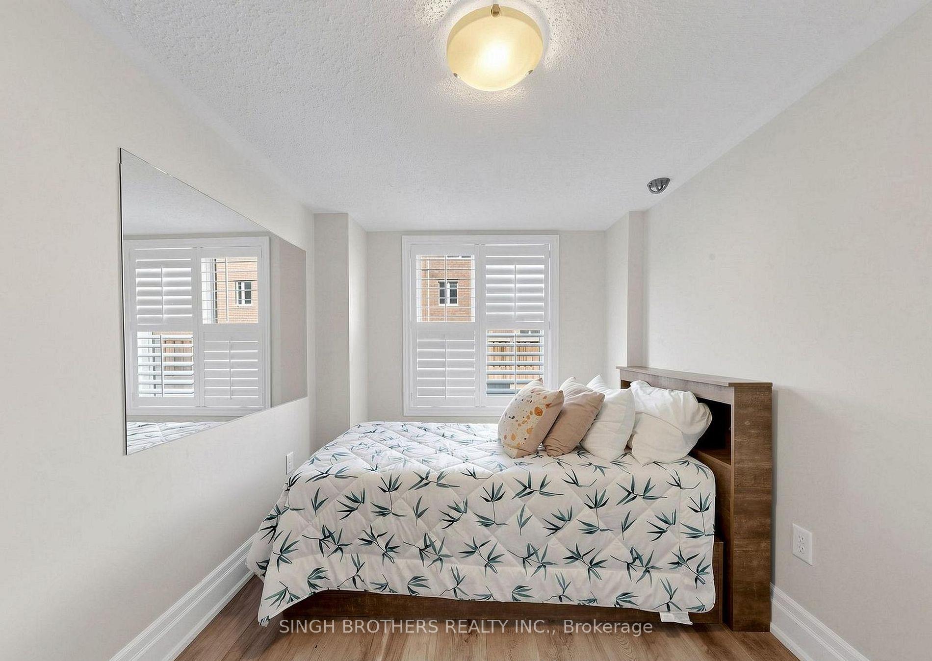 Photo 17 of 1321 Granrock Crescent, Mississauga, East Credit — HOMEH