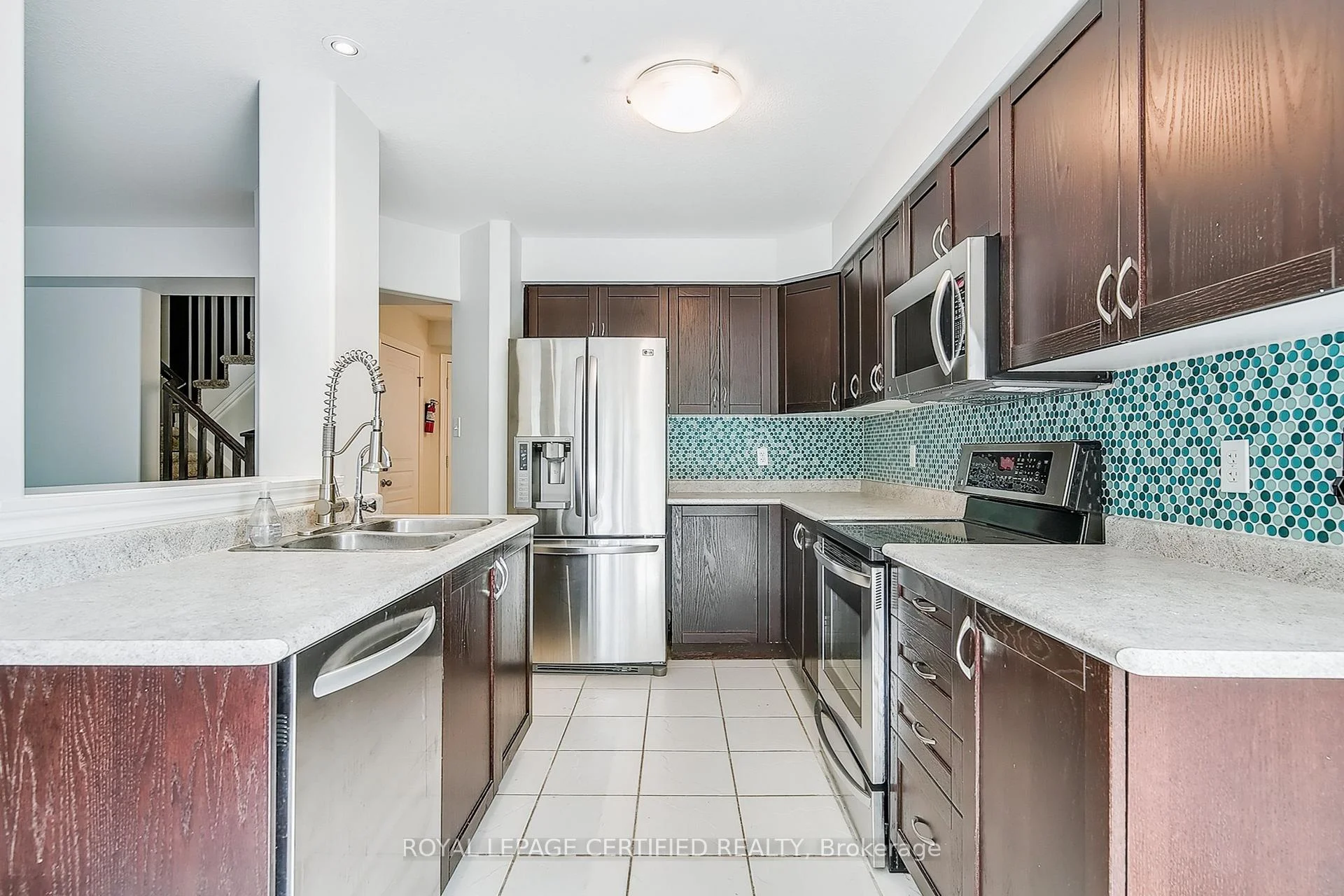 Photo 12 of 37 Wilkie Crescent, Guelph, Pineridge/Westminster Woods — HOMEH