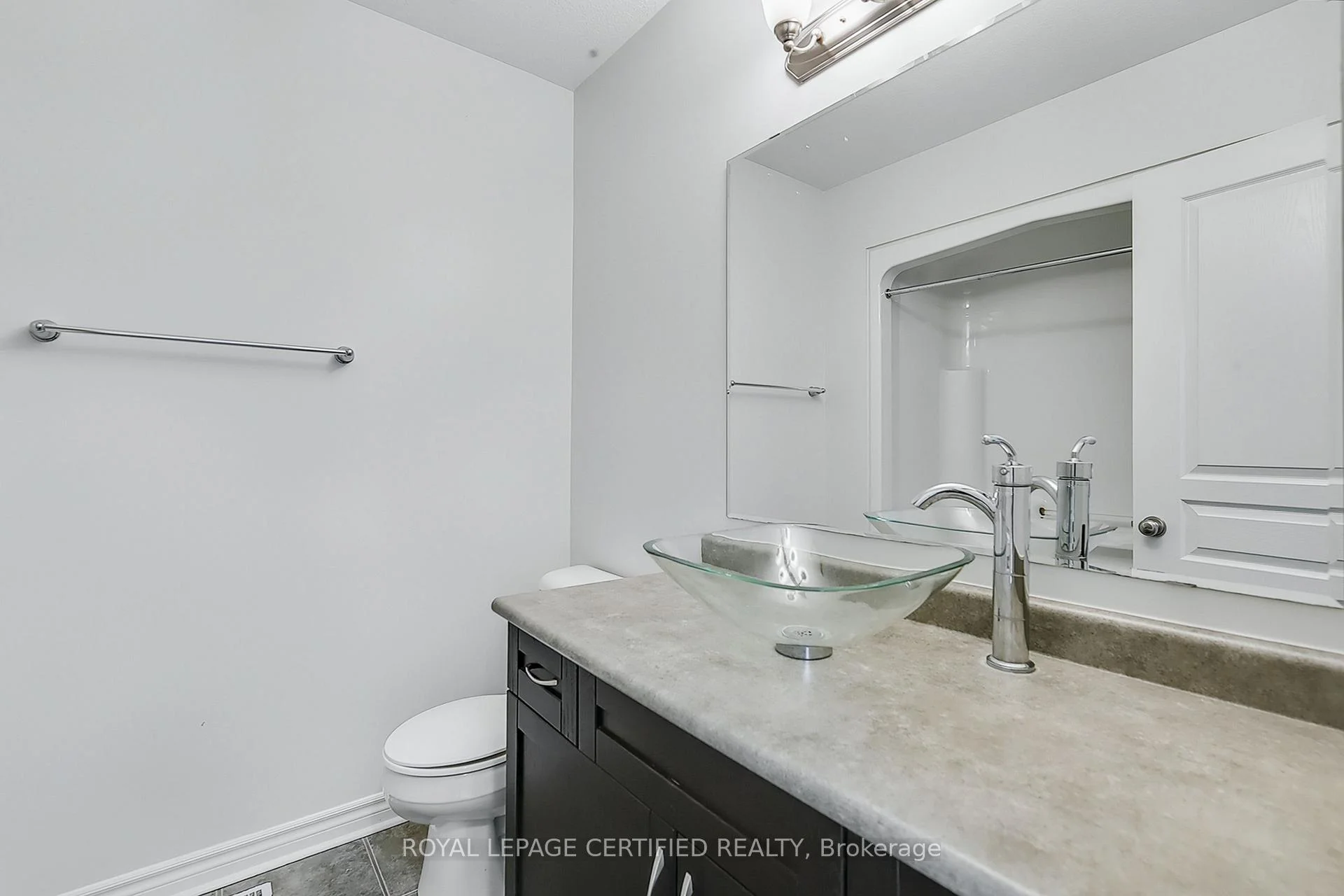 Photo 19 of 37 Wilkie Crescent, Guelph, Pineridge/Westminster Woods — HOMEH