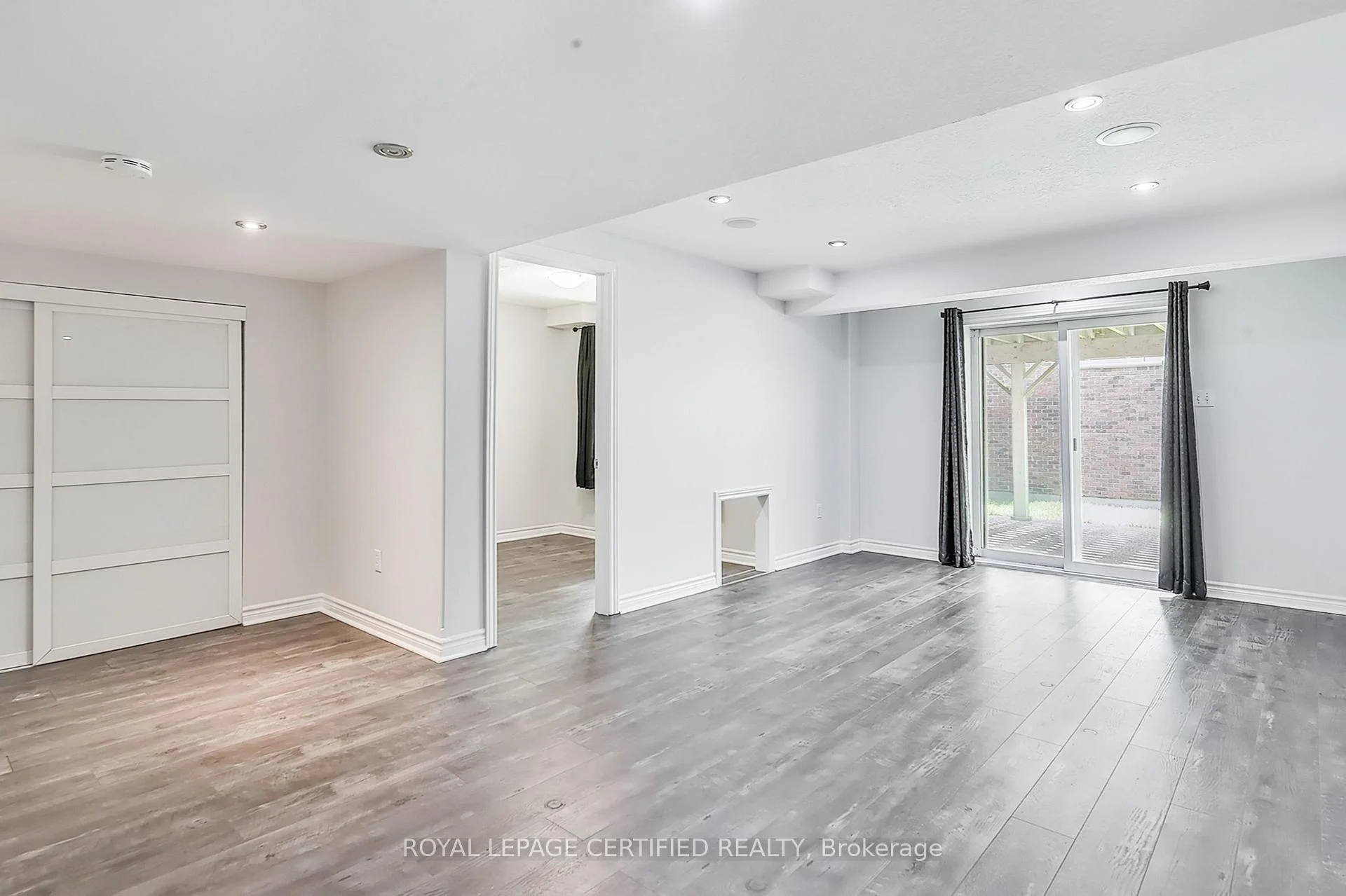 Photo 25 of 37 Wilkie Crescent, Guelph, Pineridge/Westminster Woods — HOMEH