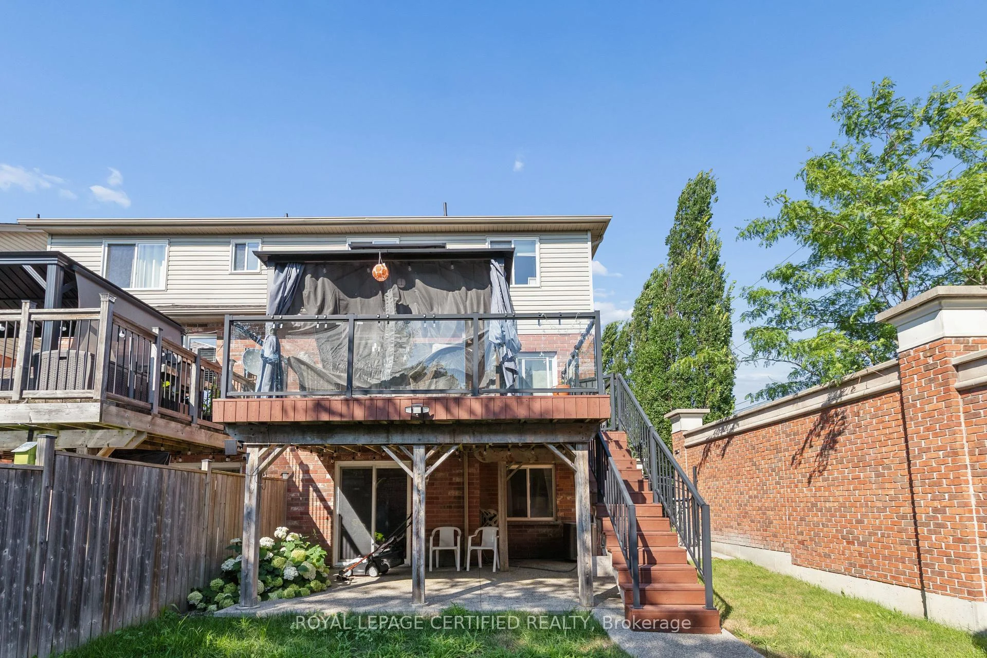 Photo 33 of 37 Wilkie Crescent, Guelph, Pineridge/Westminster Woods — HOMEH