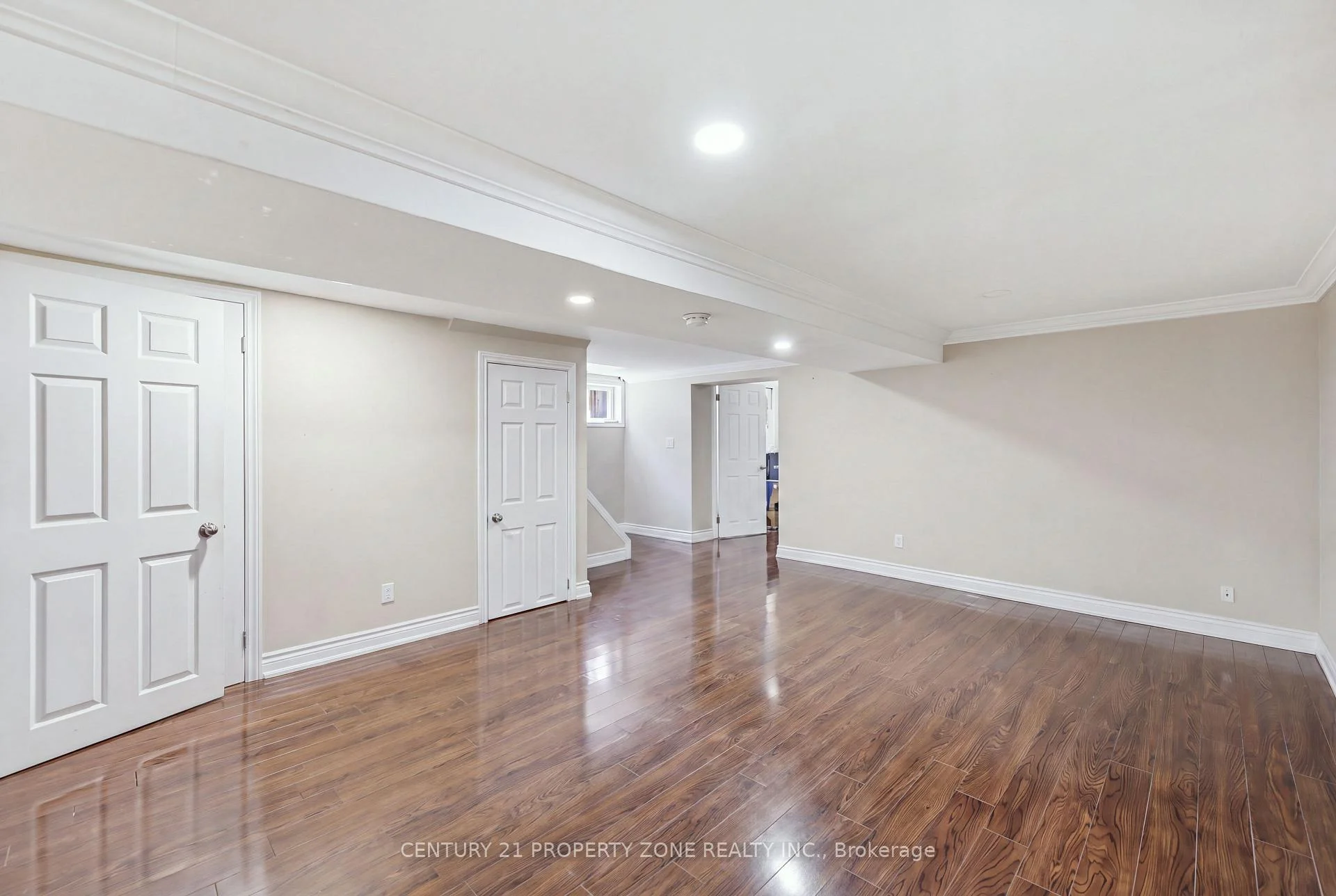 Photo 15 of 45 Brisco Street, Brampton, Brampton North — HOMEH