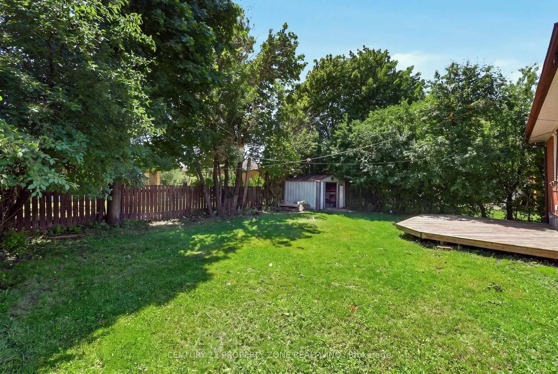 Photo 21 of 45 Brisco Street, Brampton, Brampton North — HOMEH