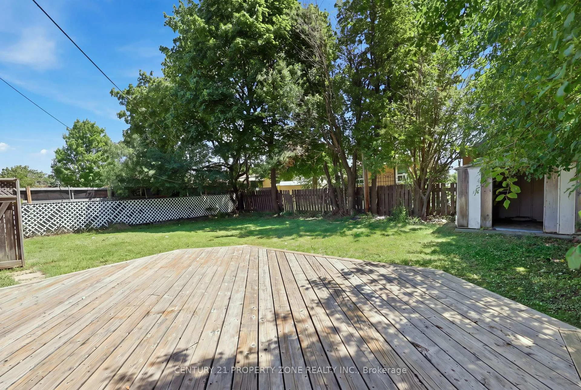Photo 22 of 45 Brisco Street, Brampton, Brampton North — HOMEH