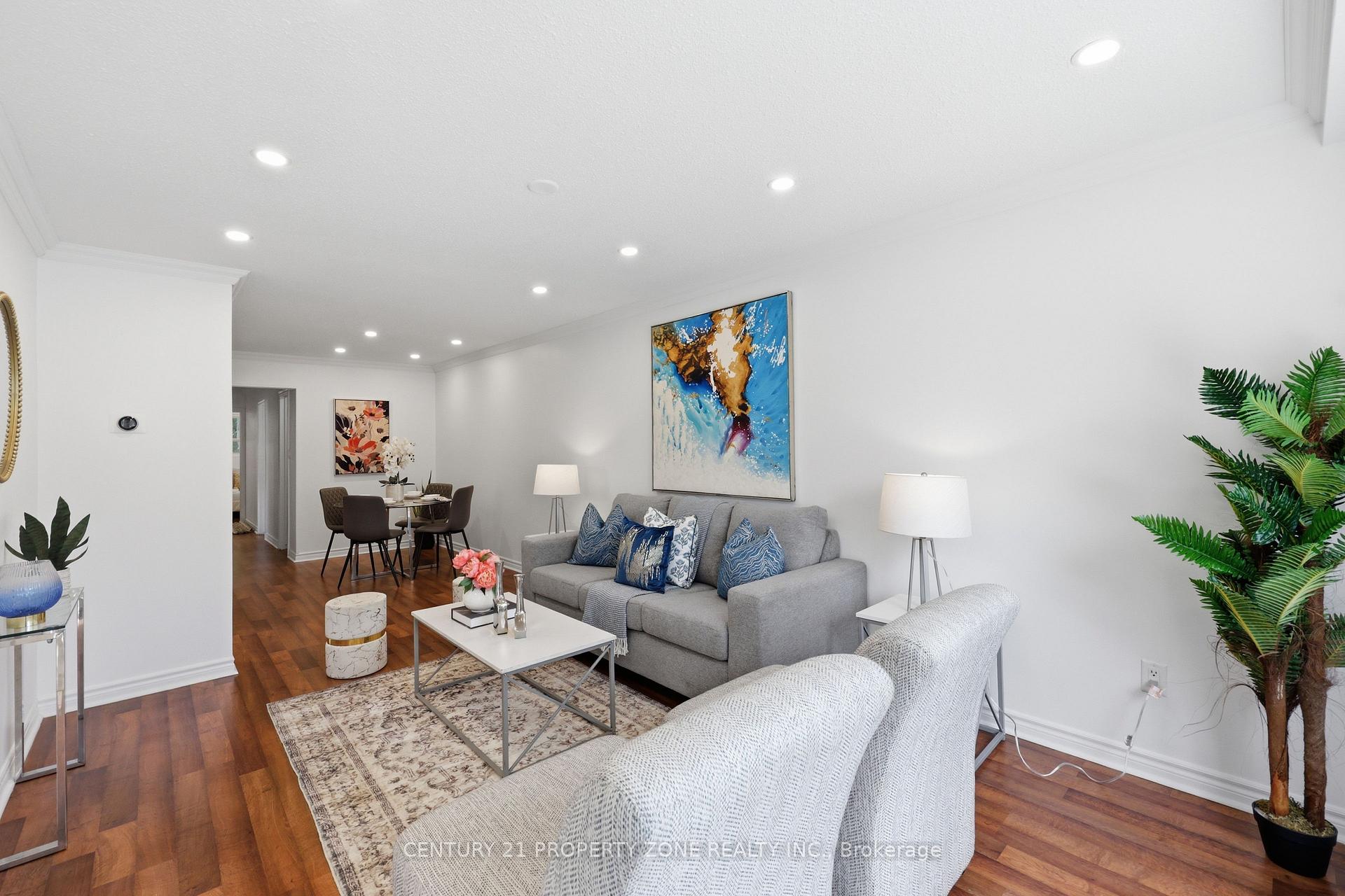 Photo 3 of 2600 Lundene Road, Mississauga, Clarkson — HOMEH