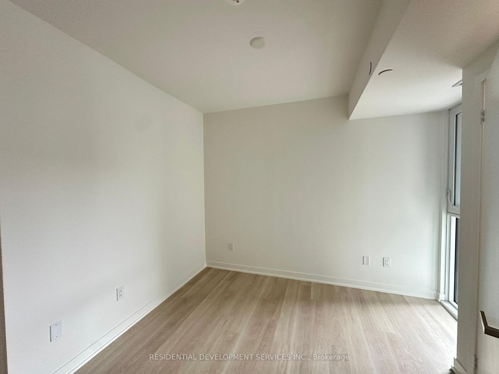 Photo 13 of Unit 627, 500 Wilson Avenue, North York, Clanton Park — HOMEH