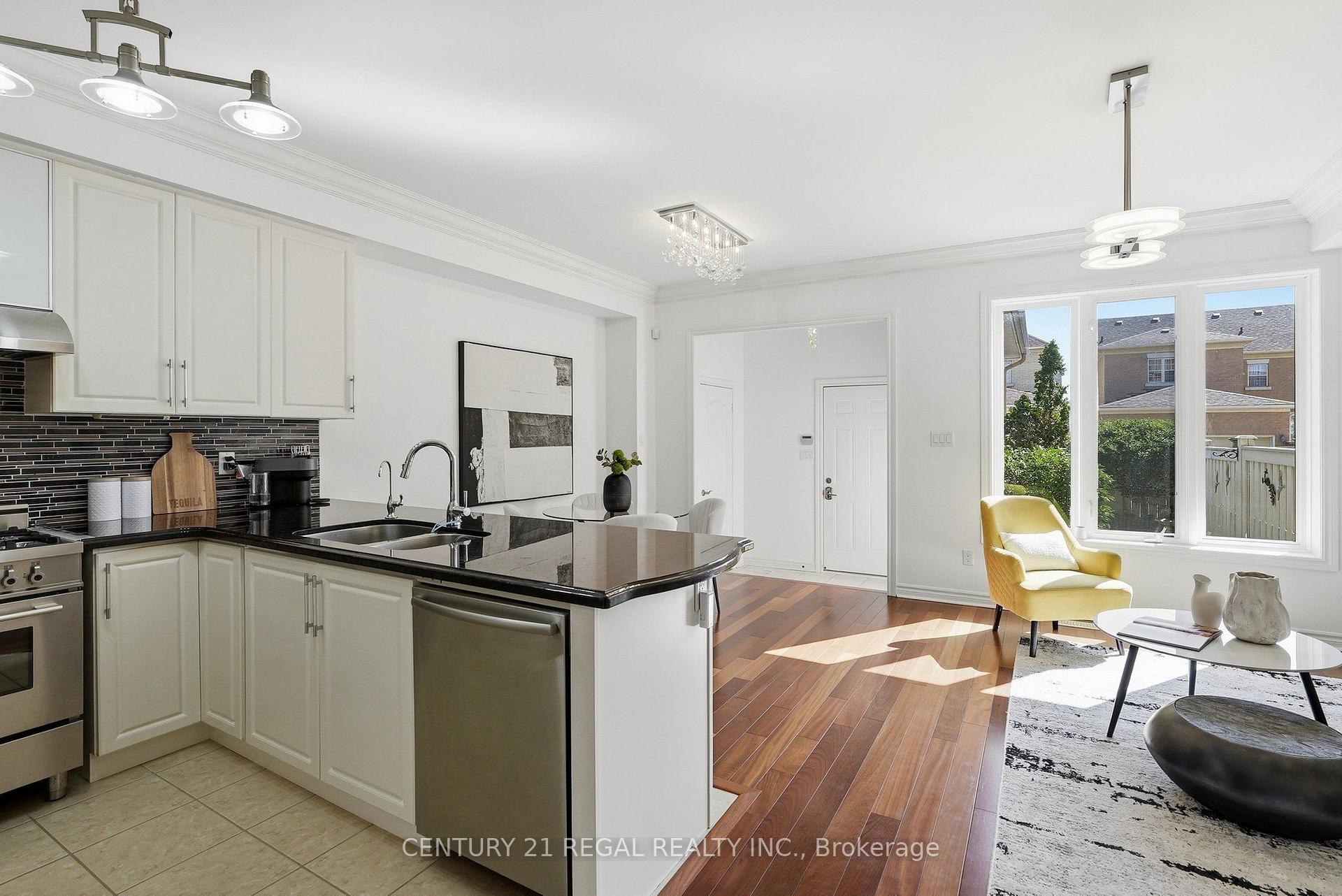 Photo 8 of 10461 Woodbine Avenue, Markham, Cathedraltown — HOMEH