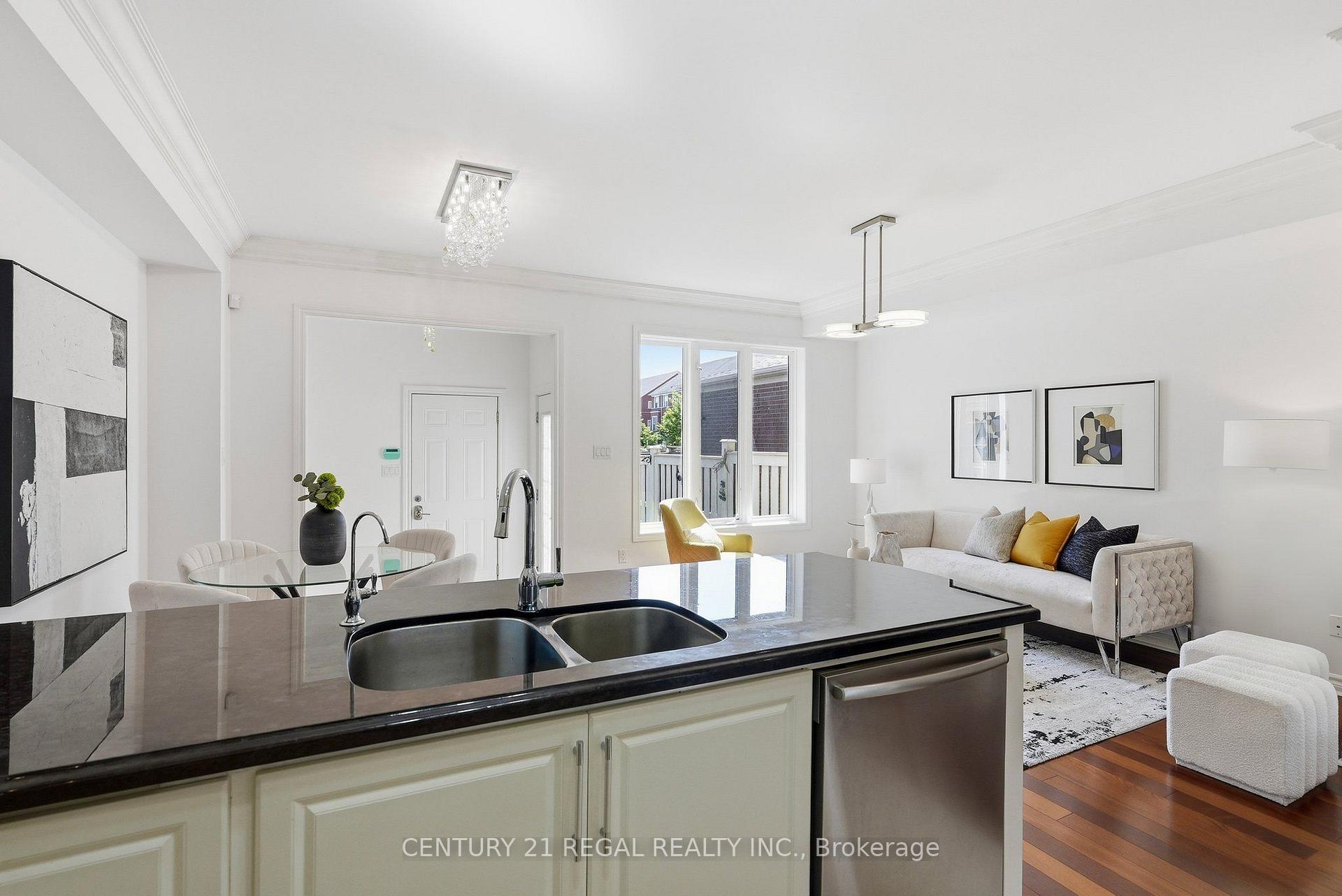 Photo 21 of 10461 Woodbine Avenue, Markham, Cathedraltown — HOMEH