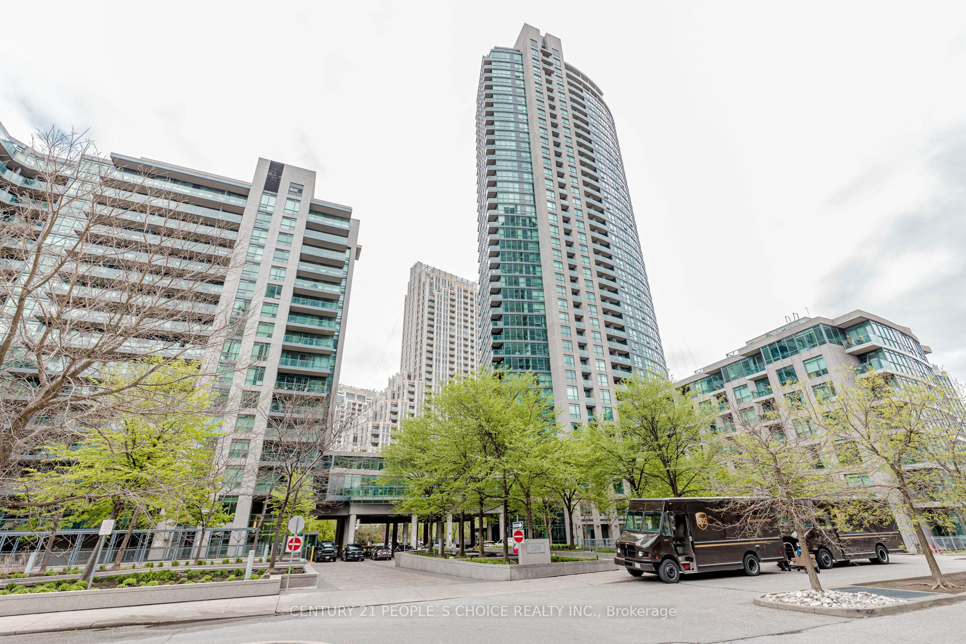 Front of Unit 1611, 215 Fort York Boulevard