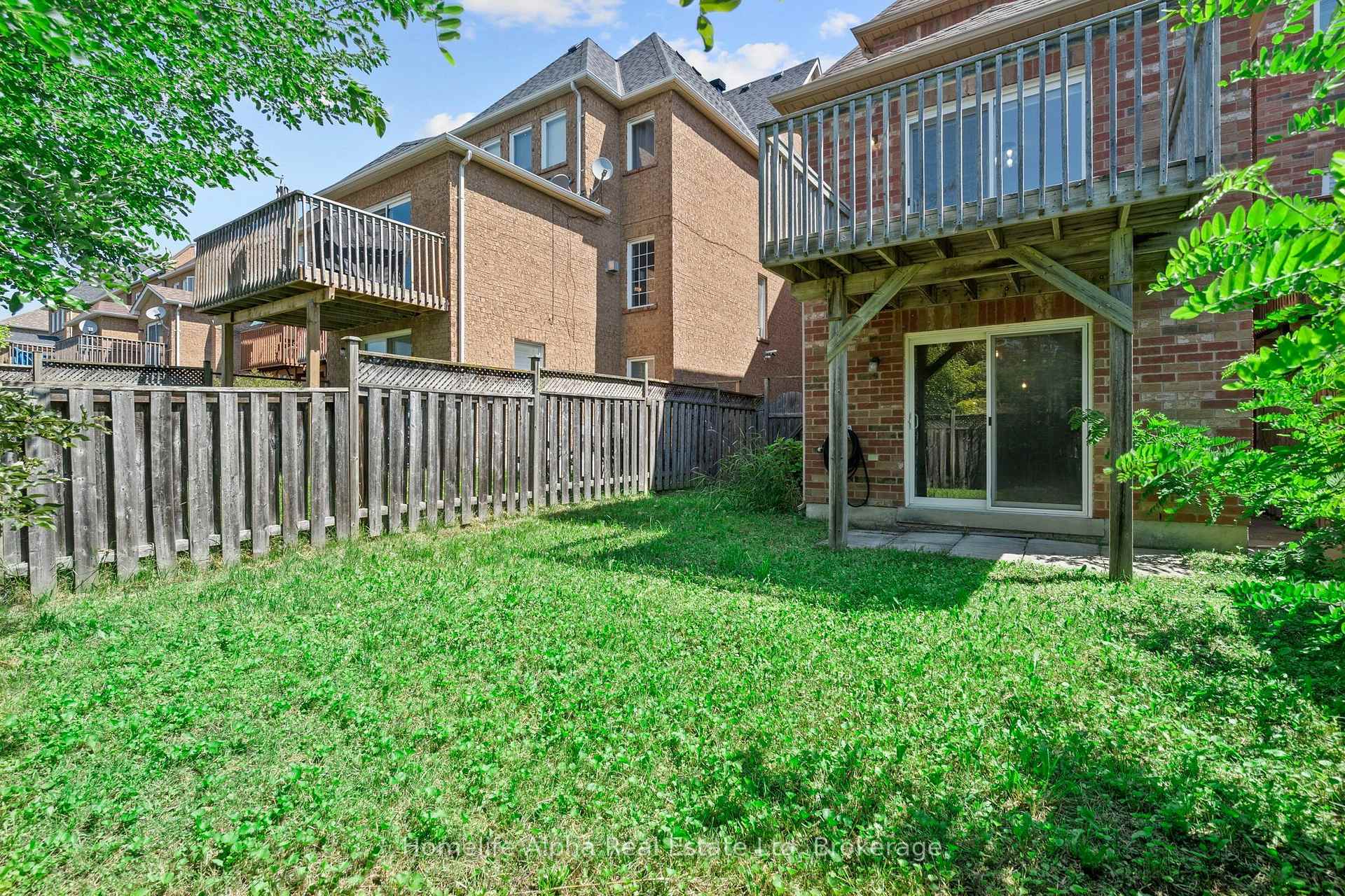 Photo 34 of 127 Dooley Crescent, Ajax, Northwest Ajax — HOMEH