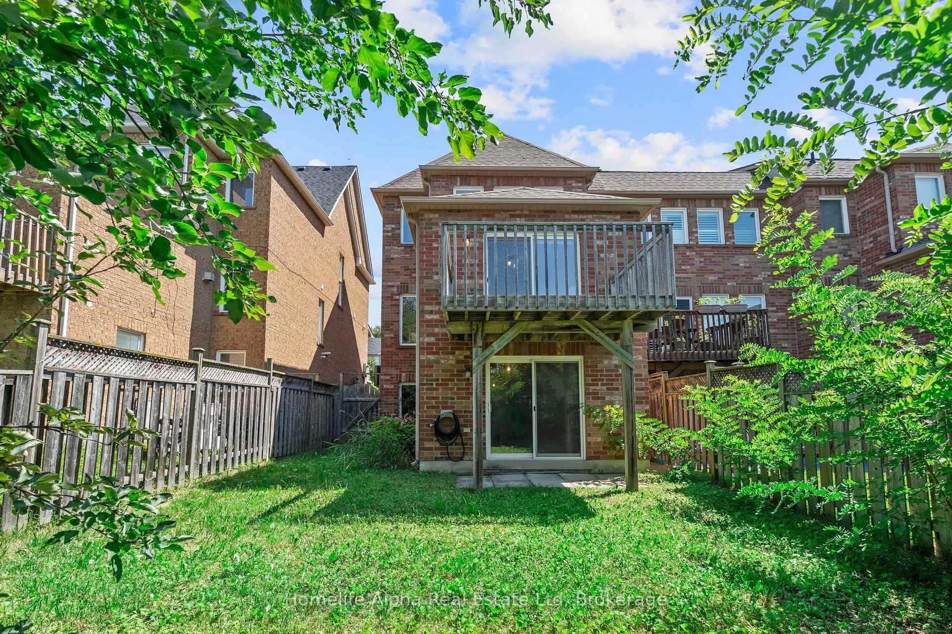 Photo 35 of 127 Dooley Crescent, Ajax, Northwest Ajax — HOMEH