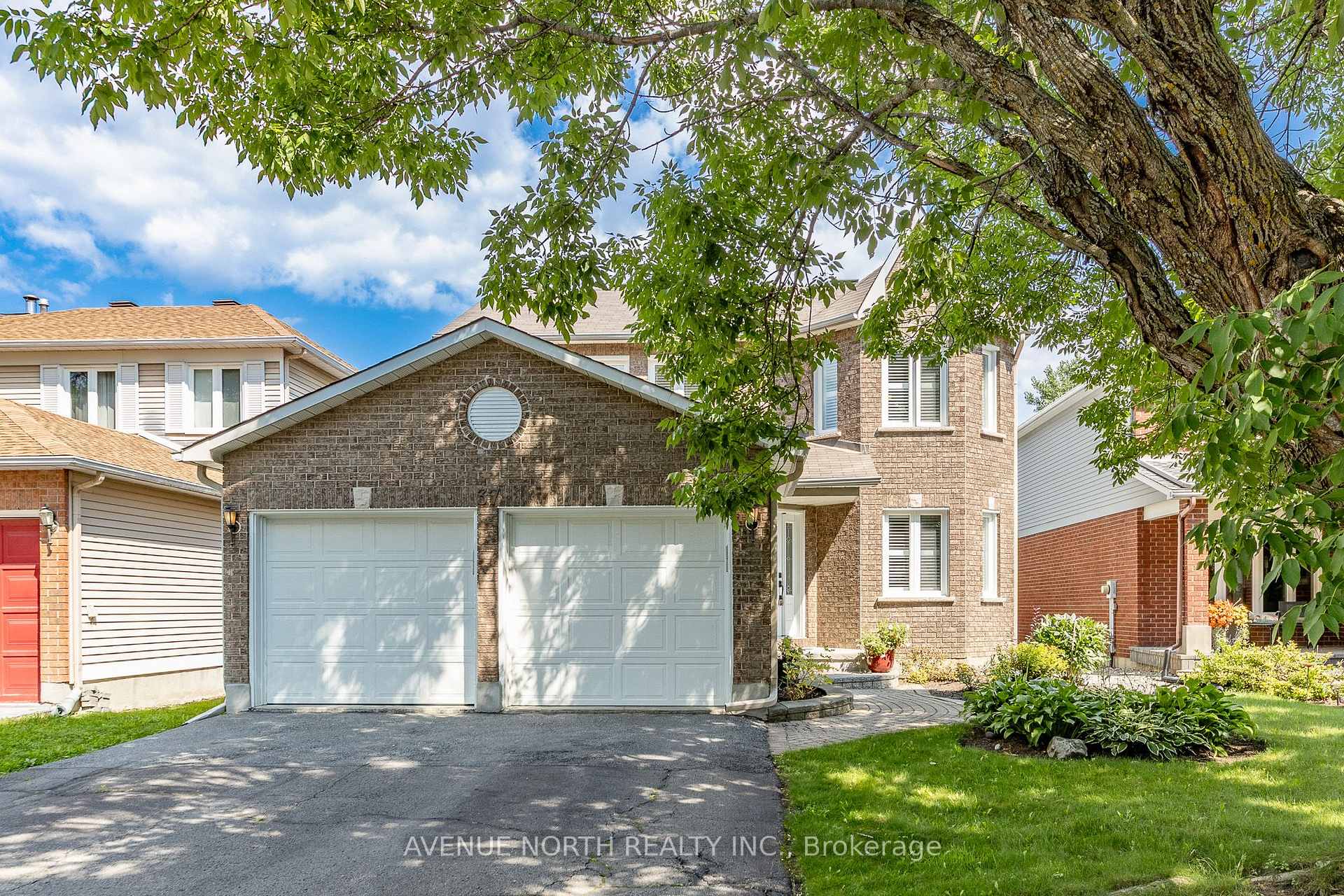 Photo 4 of 37 Cellini Court, Ottawa, Hunt Club Park — HOMEH
