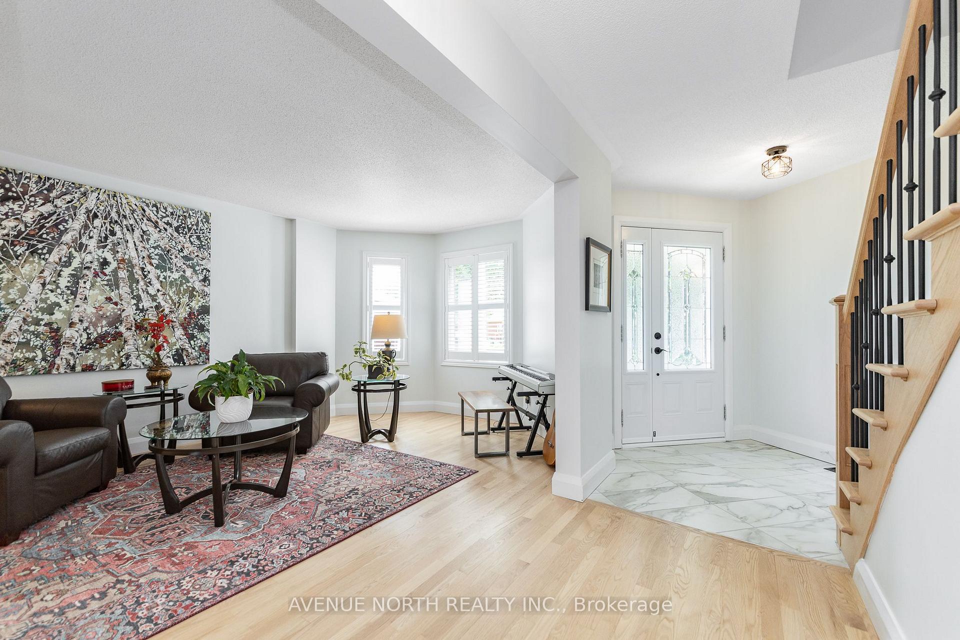 Photo 7 of 37 Cellini Court, Ottawa, Hunt Club Park — HOMEH