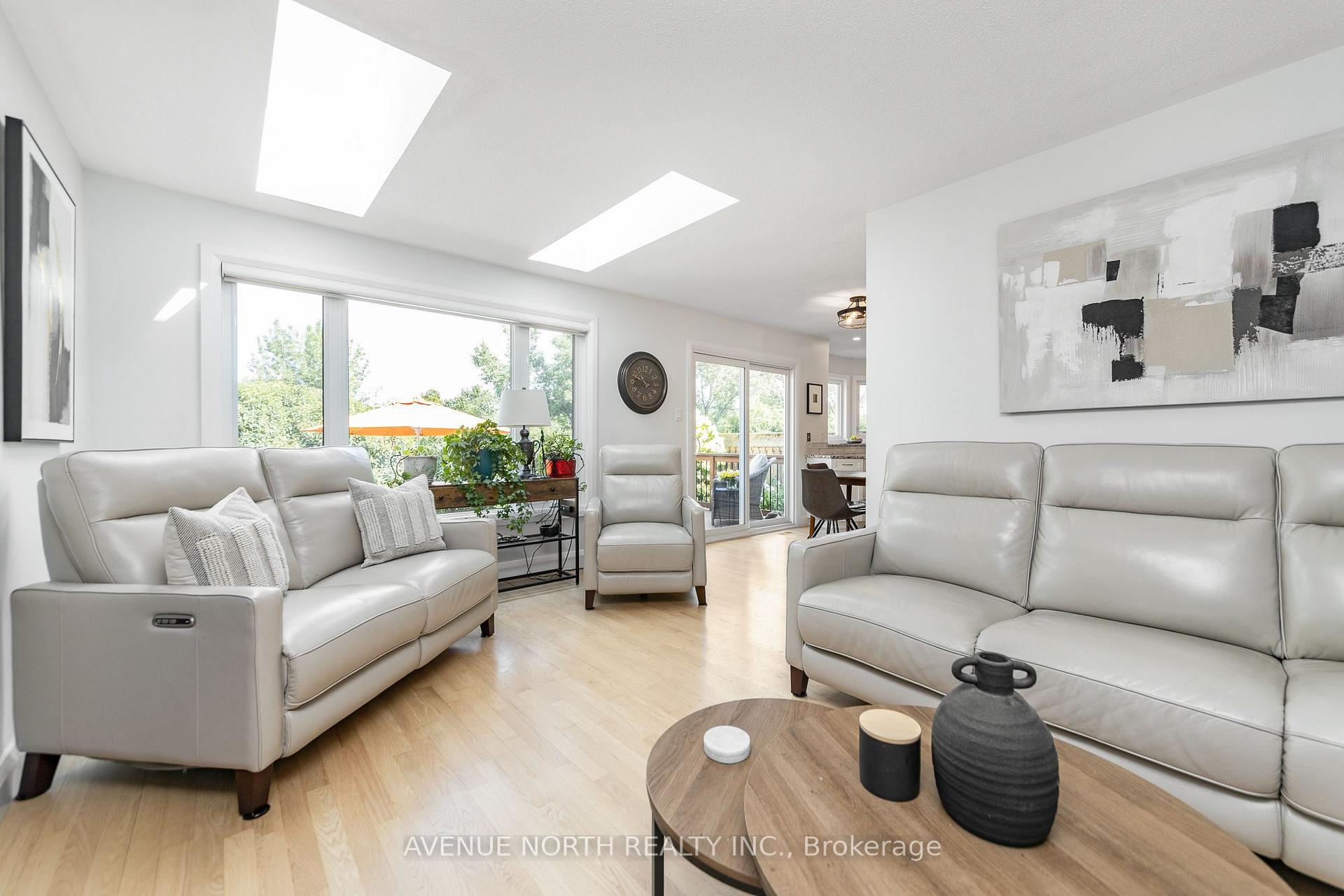 Photo 14 of 37 Cellini Court, Ottawa, Hunt Club Park — HOMEH