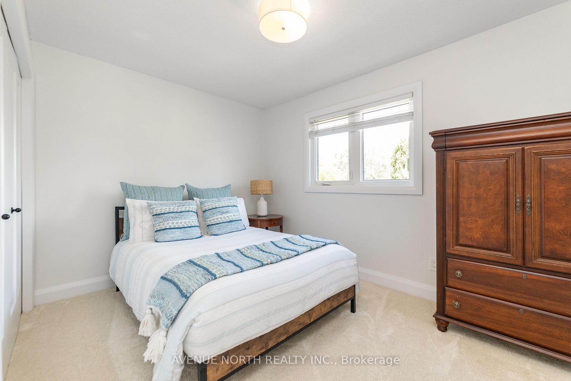 Photo 24 of 37 Cellini Court, Ottawa, Hunt Club Park — HOMEH