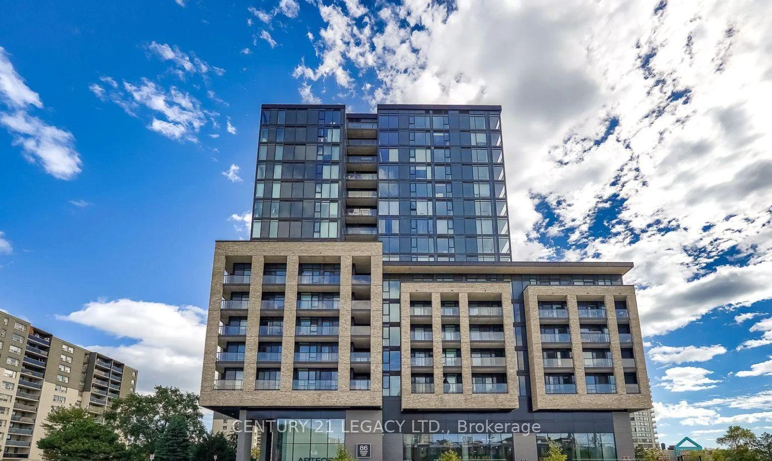 Photo 3 of Unit 821, 86 Dundas Street E, Mississauga, Cooksville — HOMEH