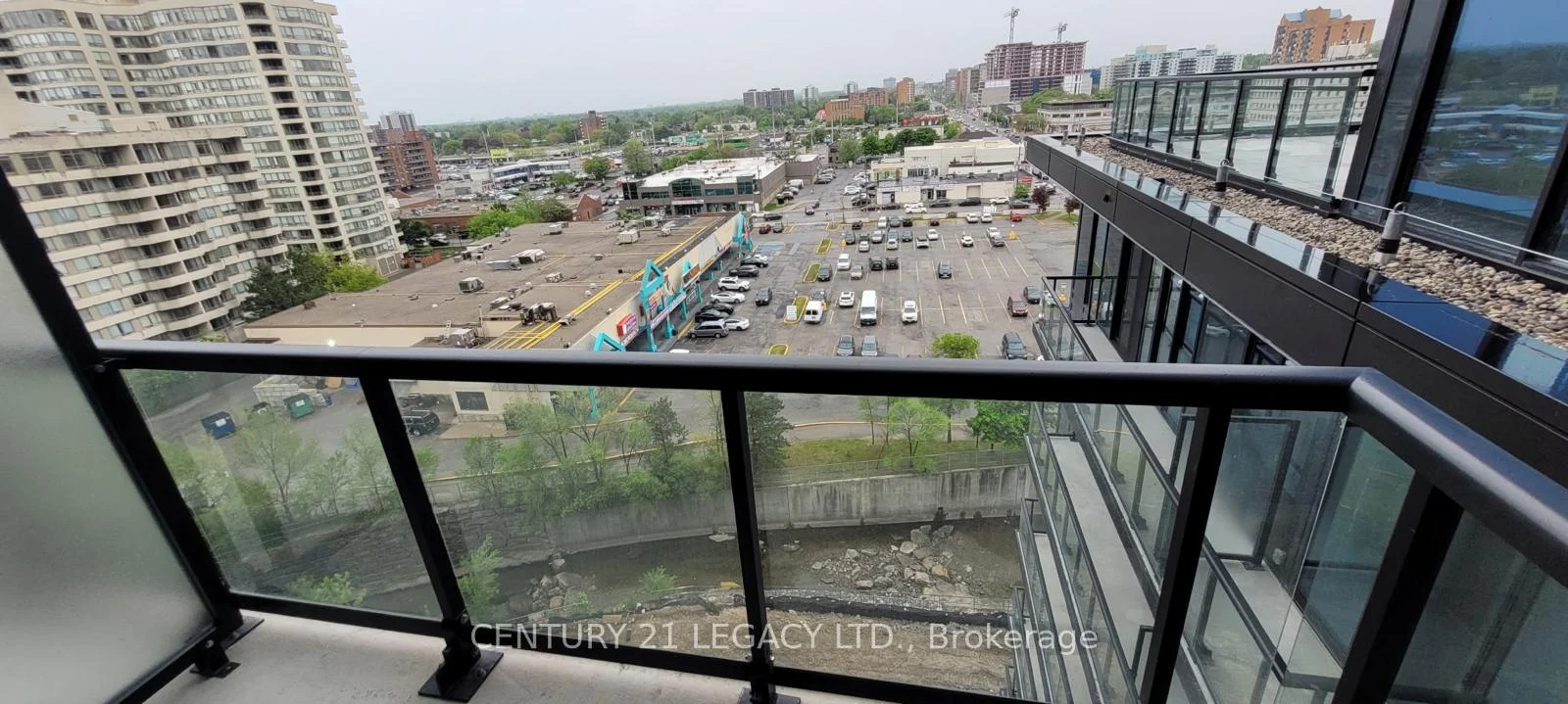 Photo 14 of Unit 821, 86 Dundas Street E, Mississauga, Cooksville — HOMEH