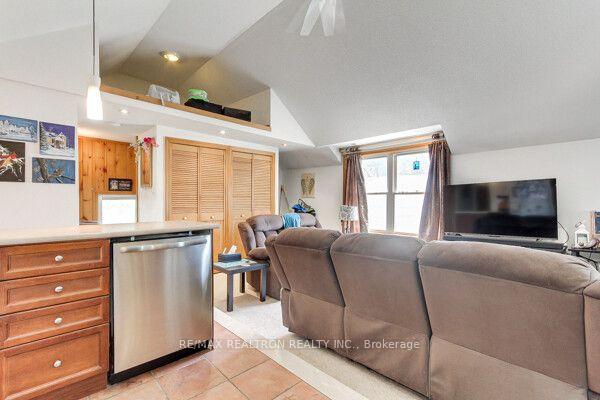 Photo 19 of 771 Gorham Street, Newmarket, Gorham-College Manor — HOMEH