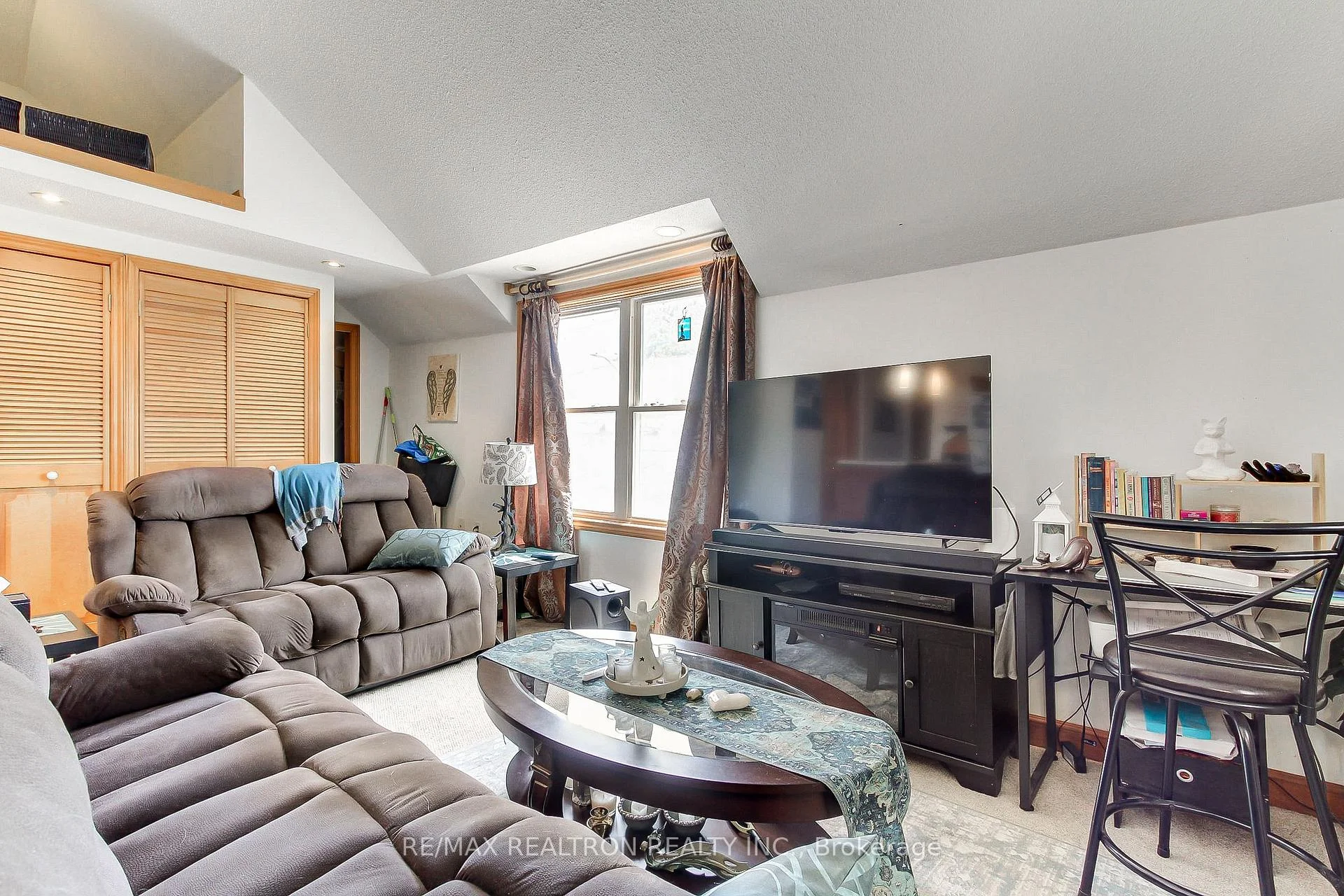 Photo 18 of 771 Gorham Street, Newmarket, Gorham-College Manor — HOMEH