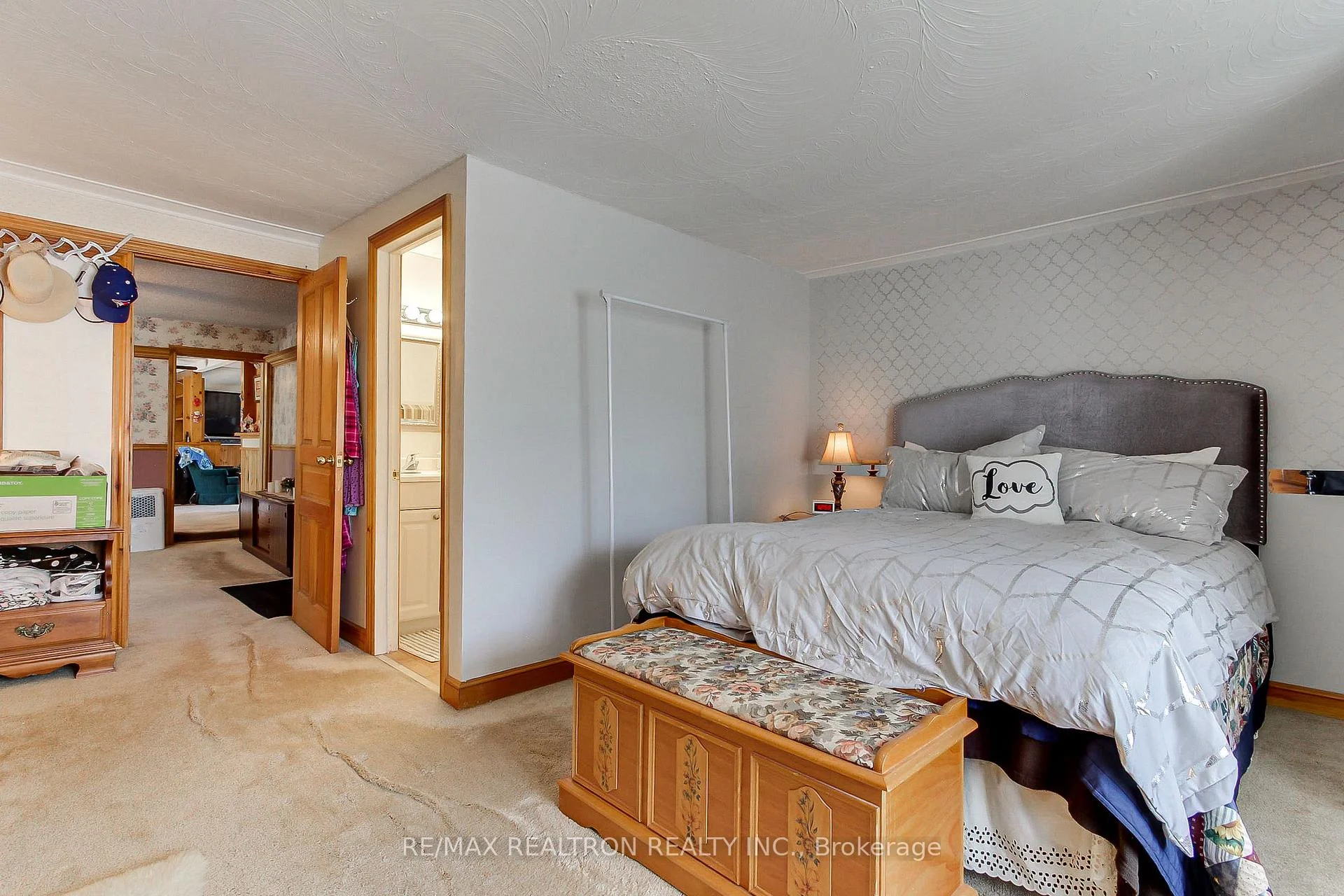 Photo 55 of 771 Gorham Street, Newmarket, Gorham-College Manor — HOMEH