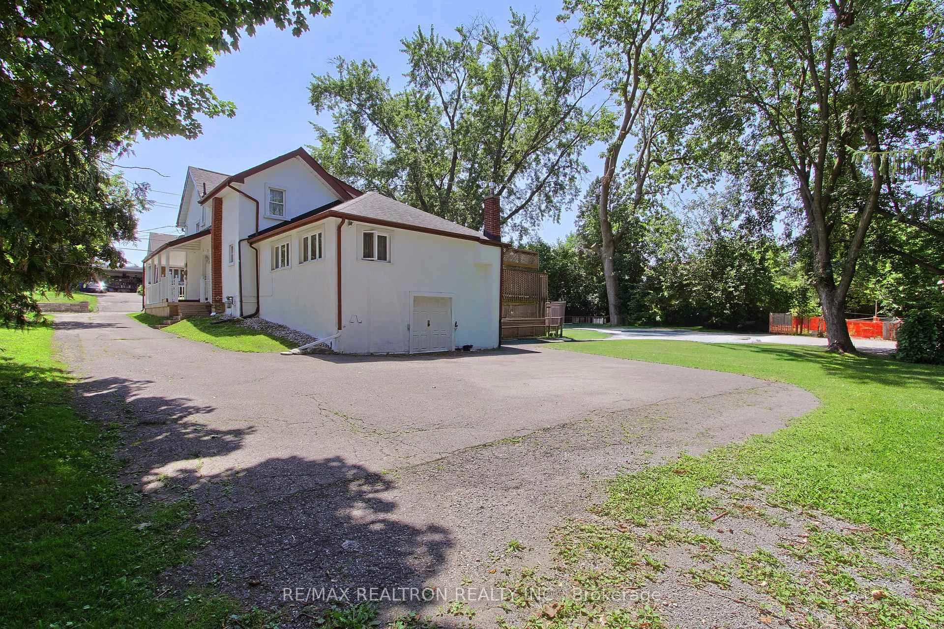 Photo 69 of 771 Gorham Street, Newmarket, Gorham-College Manor — HOMEH