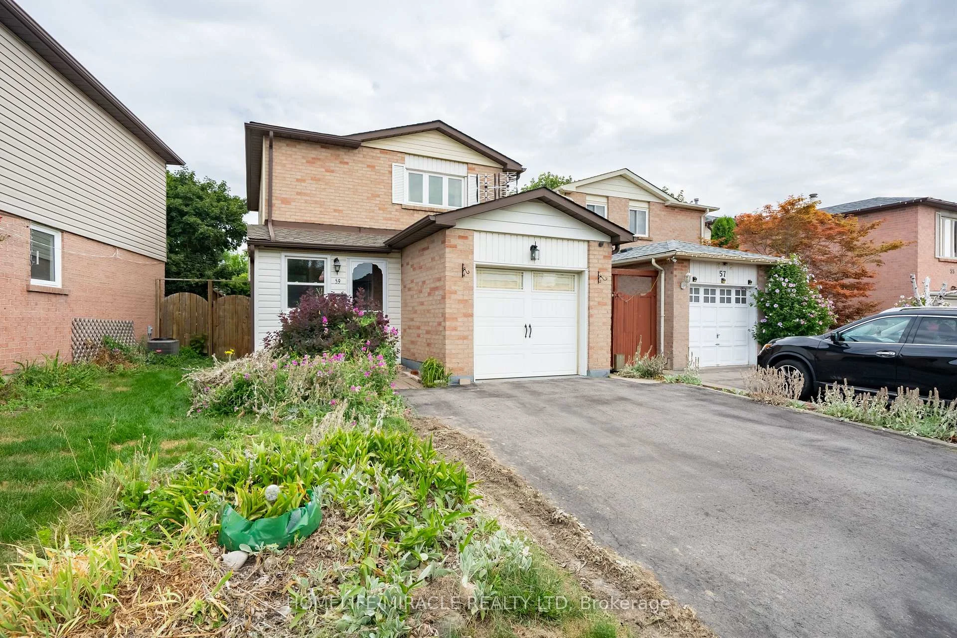 Photo 12 of 59 Martindale Crescent, Brampton, Brampton West — HOMEH
