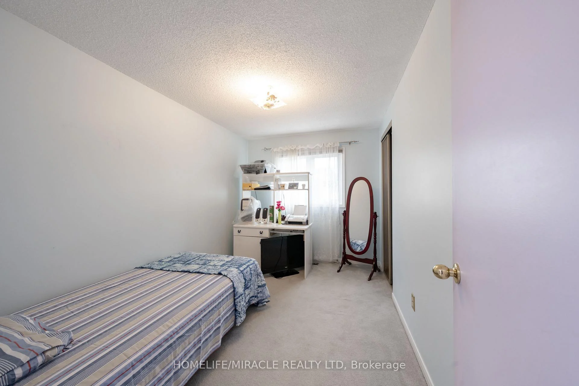 Photo 37 of 59 Martindale Crescent, Brampton, Brampton West — HOMEH