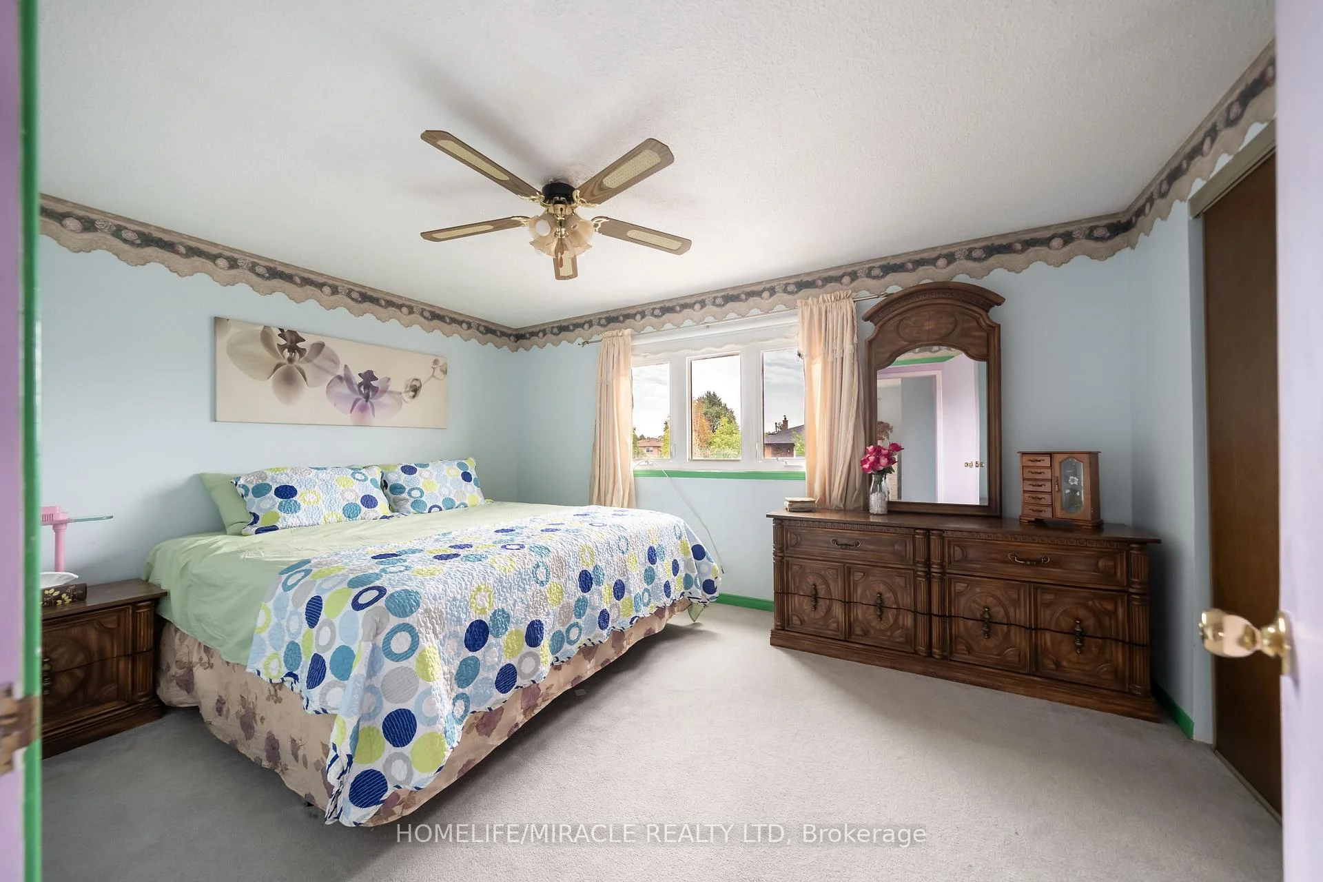 Photo 44 of 59 Martindale Crescent, Brampton, Brampton West — HOMEH