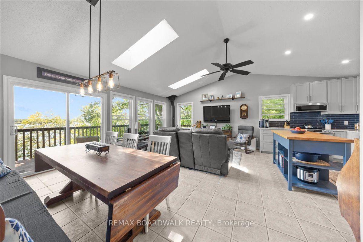 Photo 19 of 781 North Shore Road, Rideau Lakes, Rideau Lakes (North Crosby) Twp — HOMEH