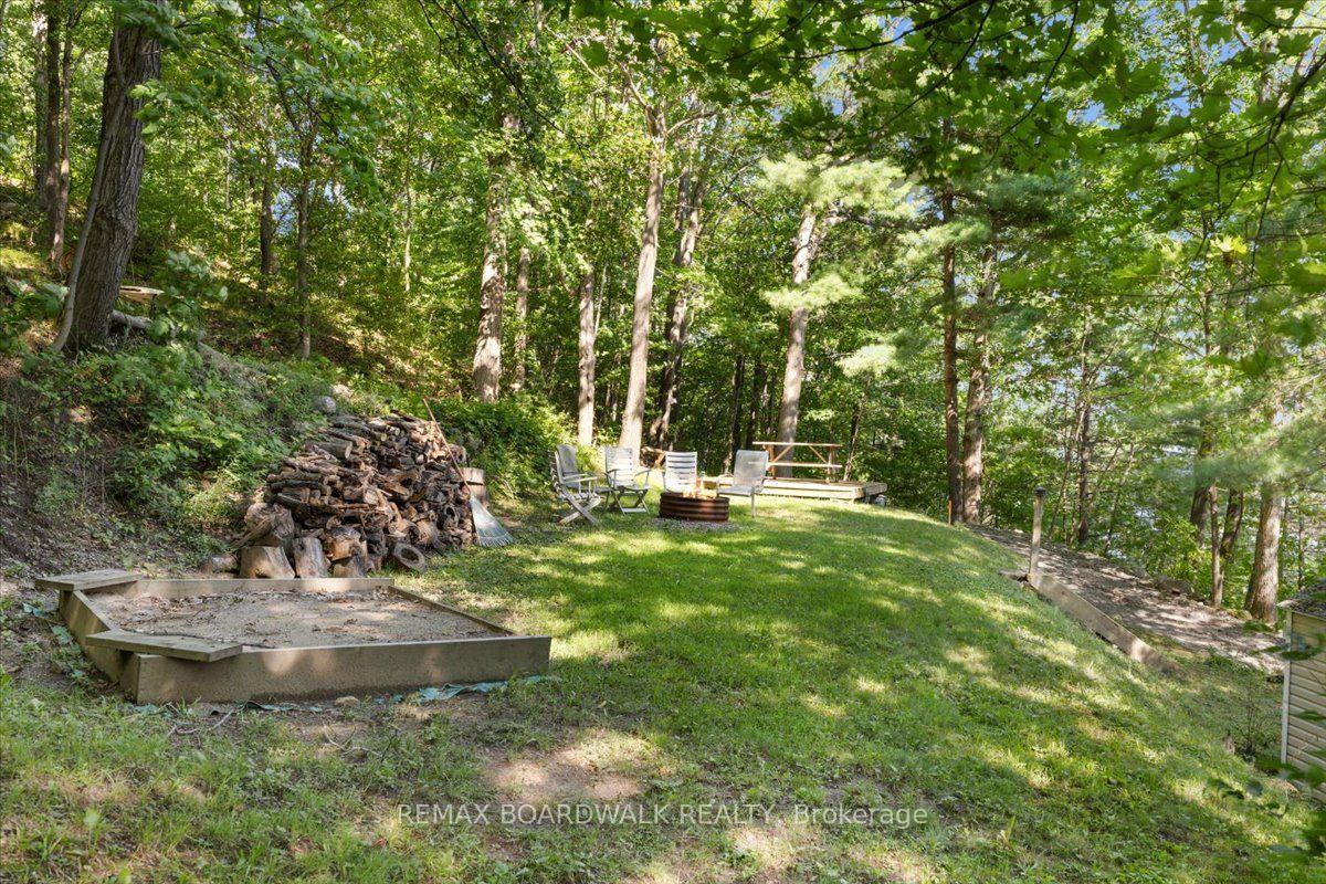 Photo 43 of 781 North Shore Road, Rideau Lakes, Rideau Lakes (North Crosby) Twp — HOMEH