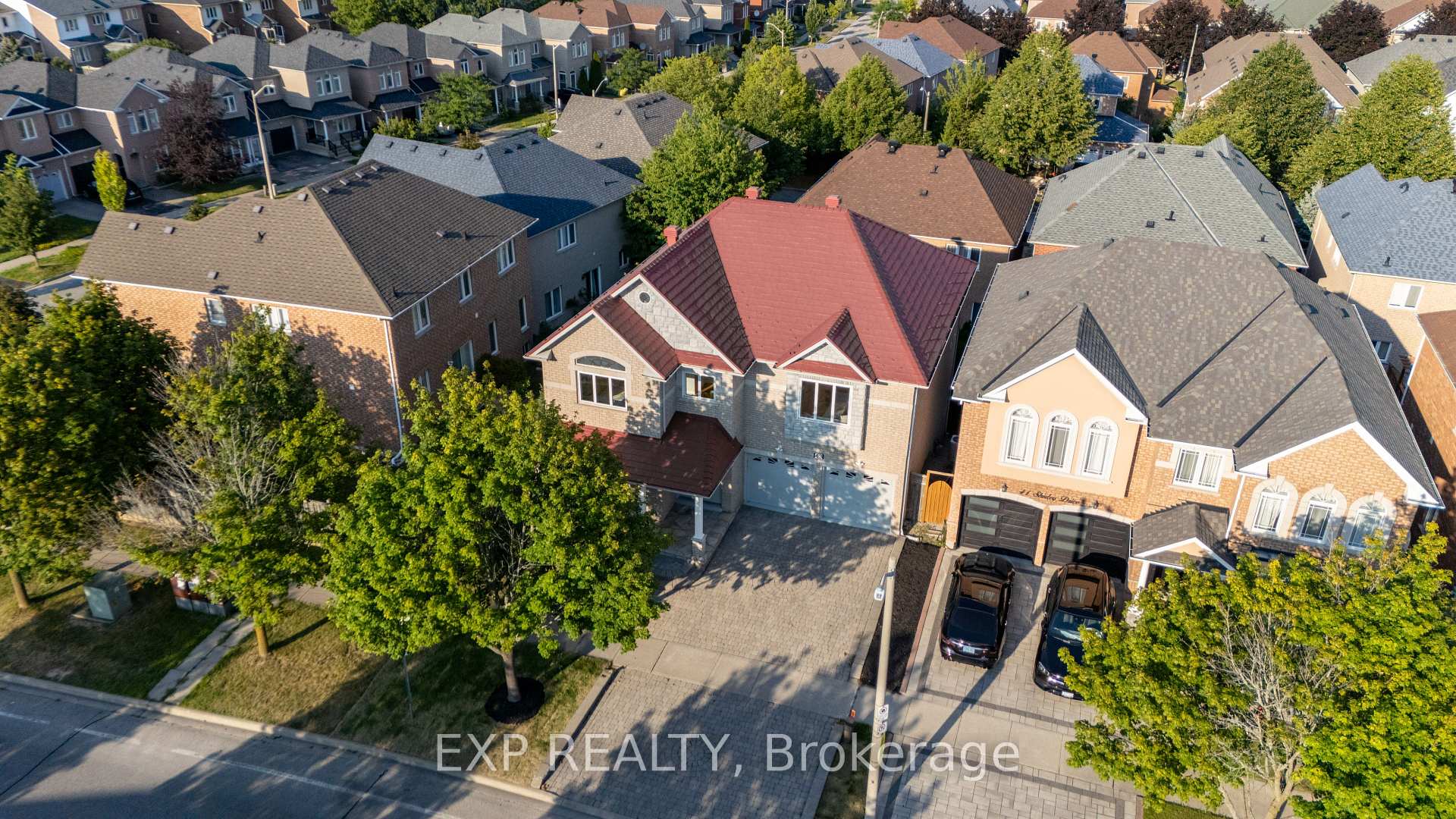 Photo 5 of 43 Shirley Drive, Richmond Hill, Rouge Woods — HOMEH