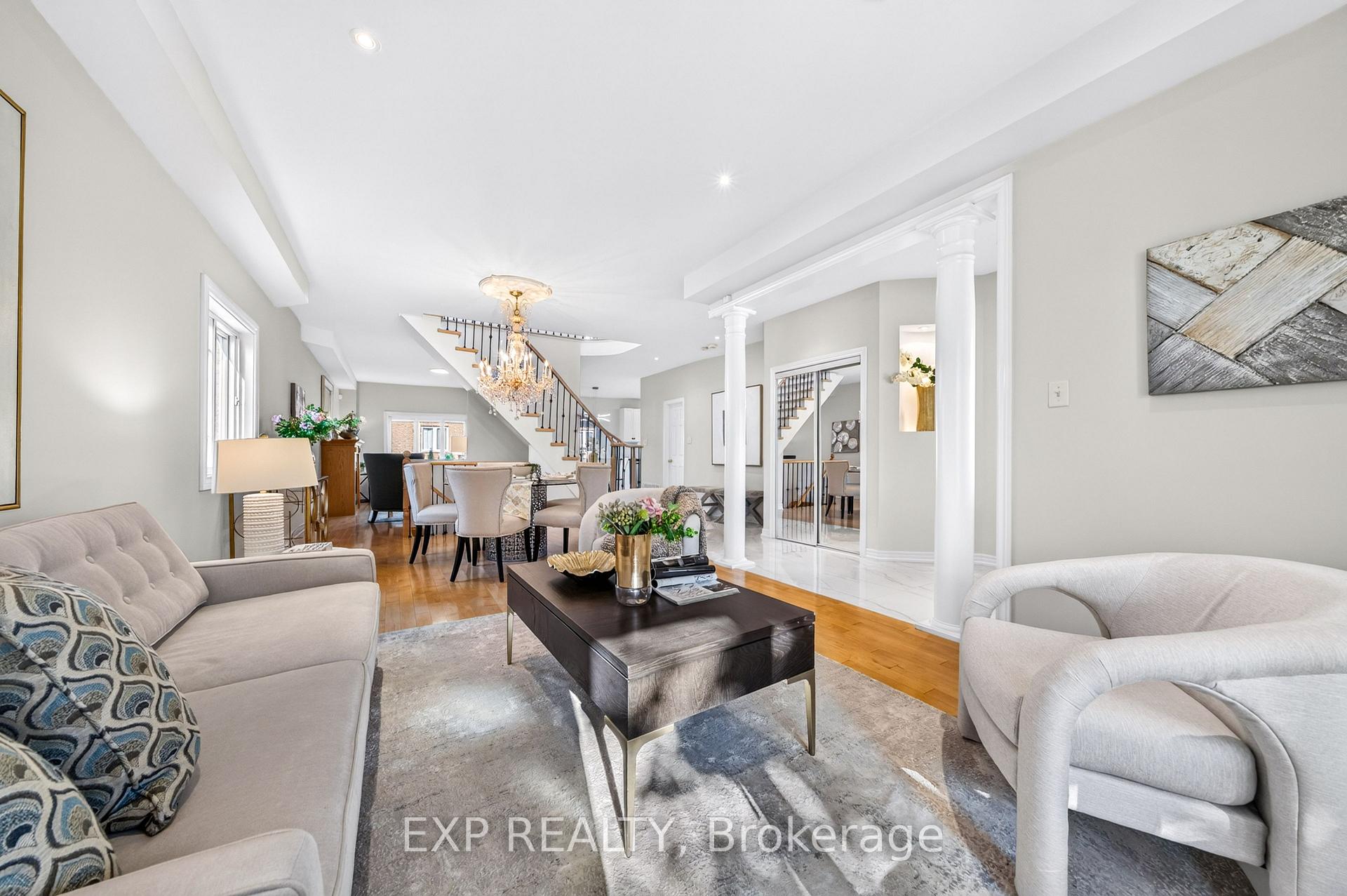 Photo 11 of 43 Shirley Drive, Richmond Hill, Rouge Woods — HOMEH