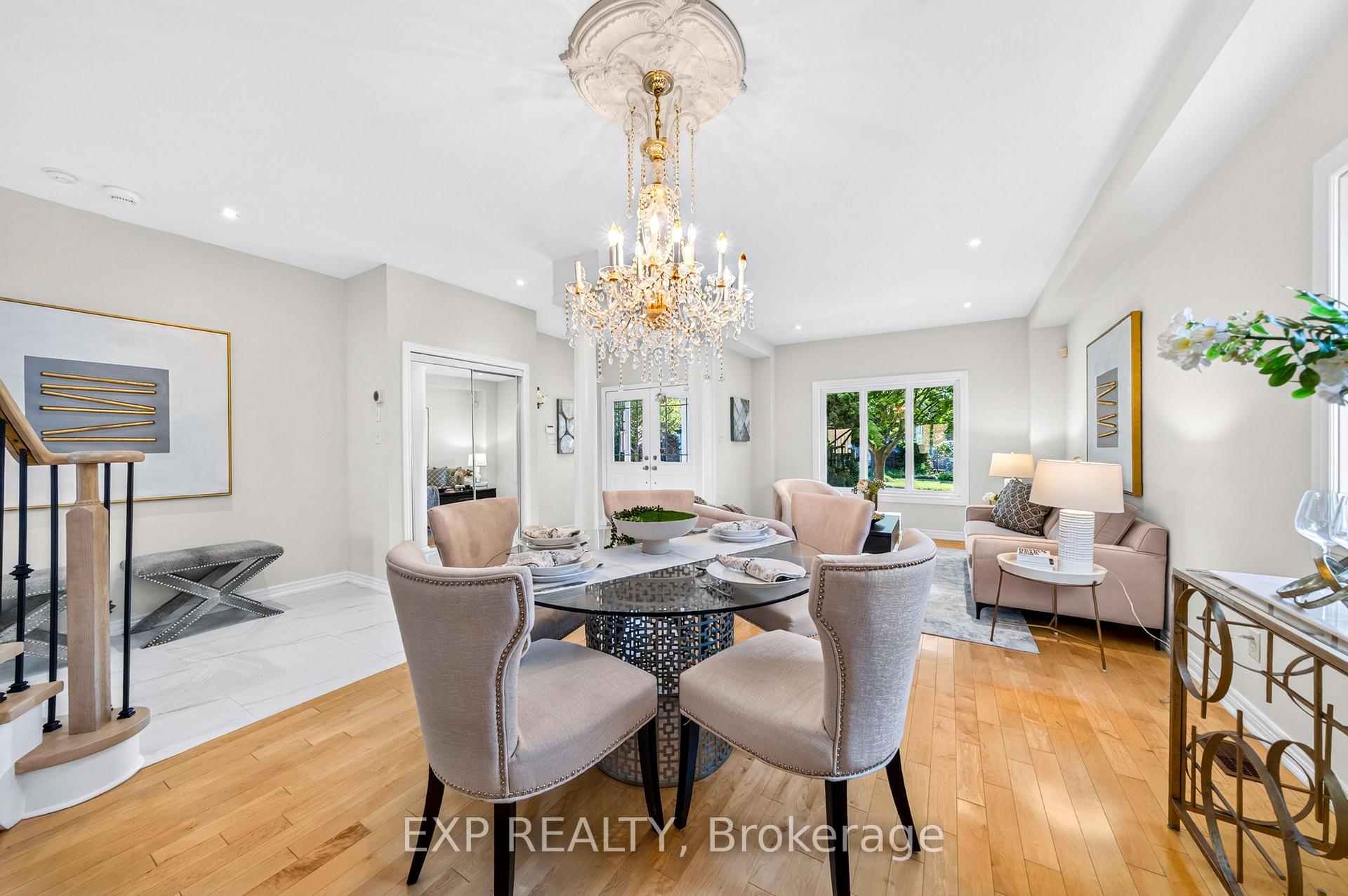 Photo 13 of 43 Shirley Drive, Richmond Hill, Rouge Woods — HOMEH
