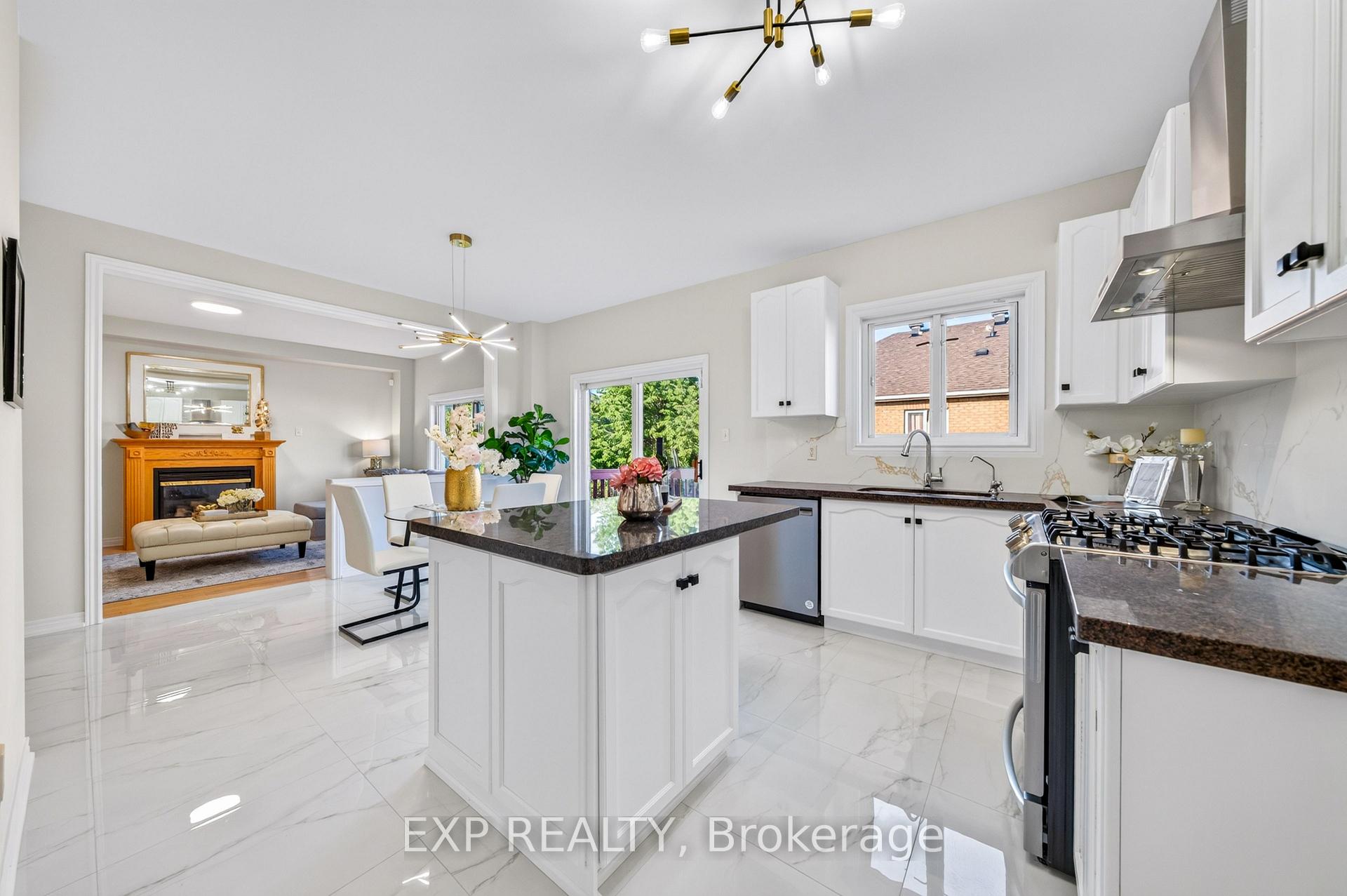 Photo 19 of 43 Shirley Drive, Richmond Hill, Rouge Woods — HOMEH