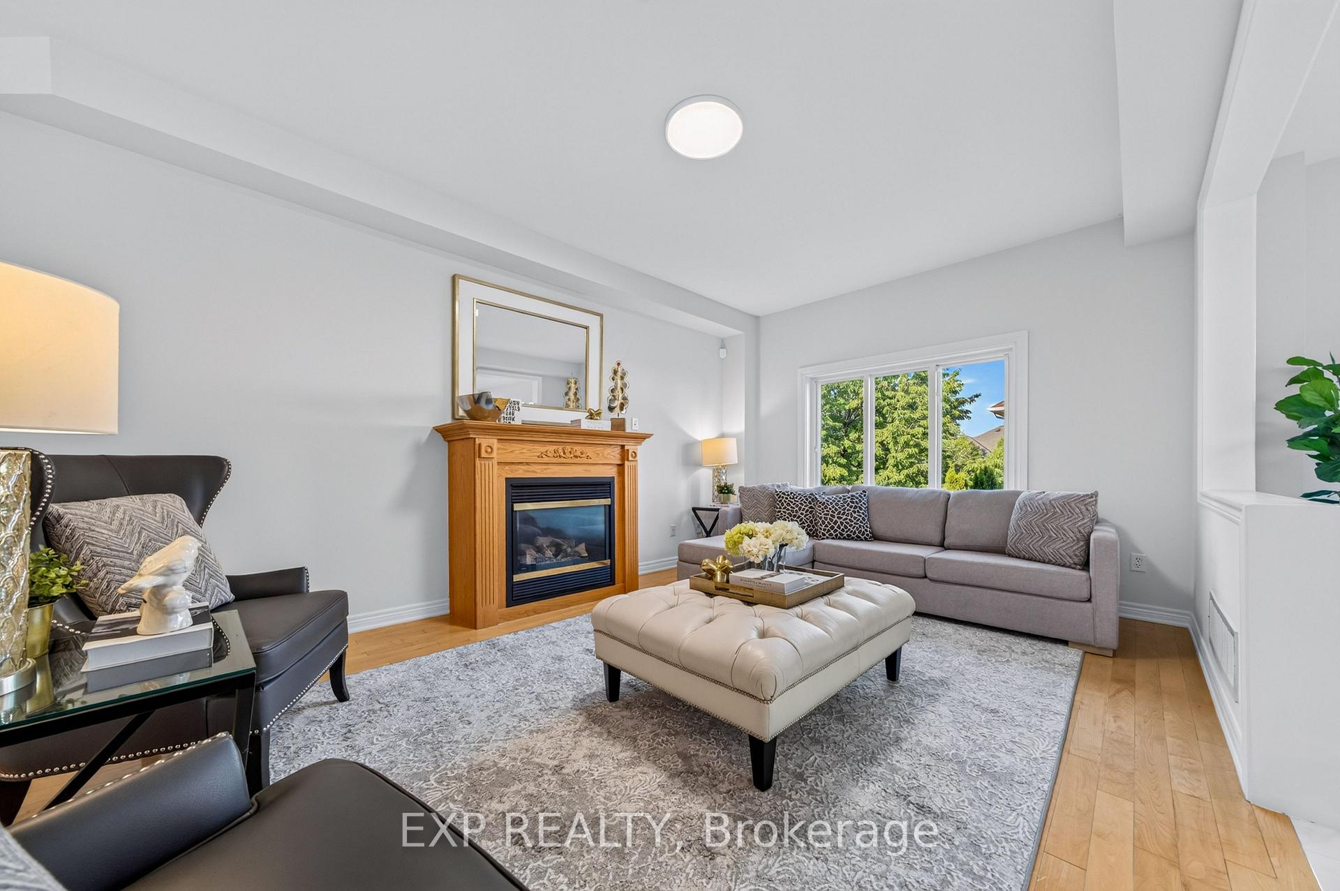 Photo 22 of 43 Shirley Drive, Richmond Hill, Rouge Woods — HOMEH